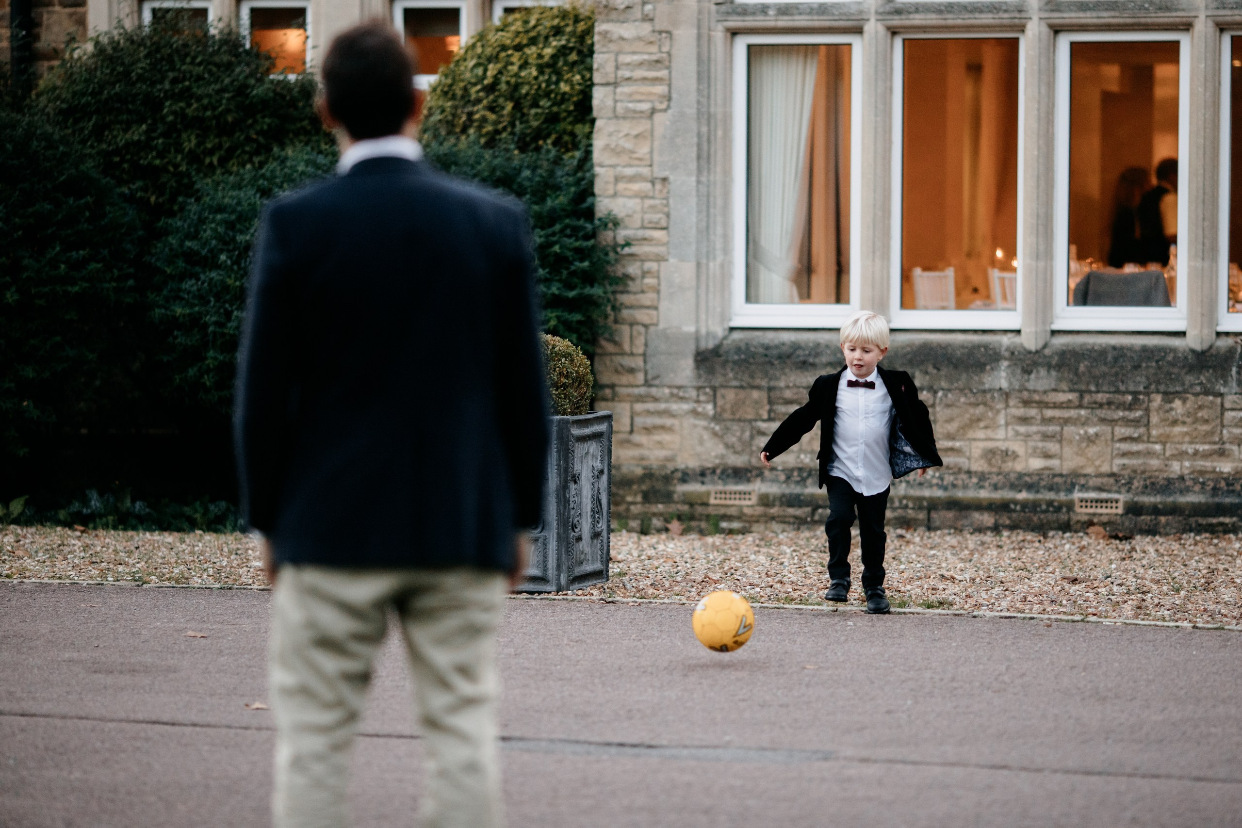 Hartsfield Manor Wedding. Moments Catchers — Wedding Photography & Video Duo in London
