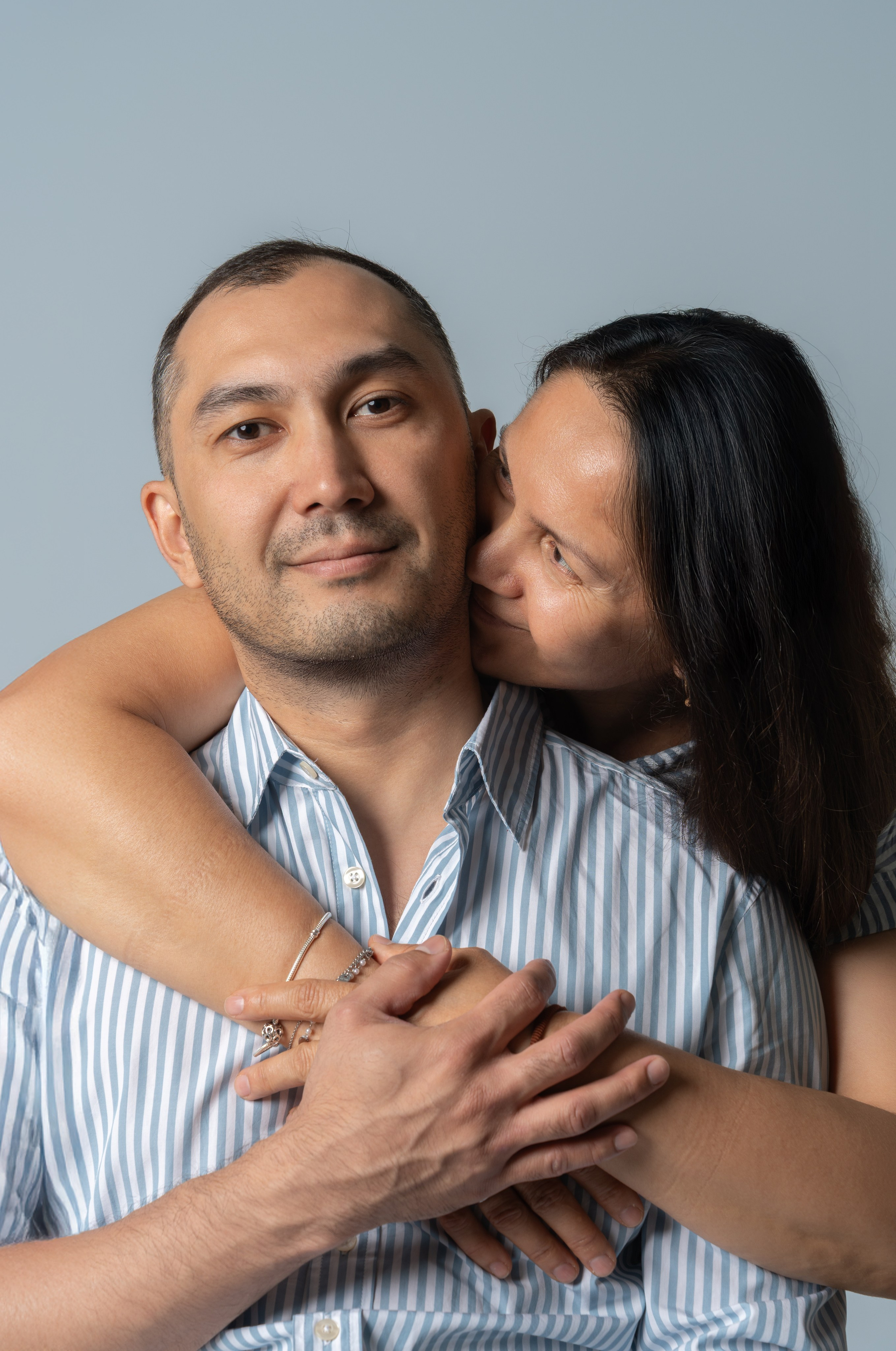 Семейная фотосессия для мамы и сыновей. Портретный фотограф в Москве Фарид Леонов