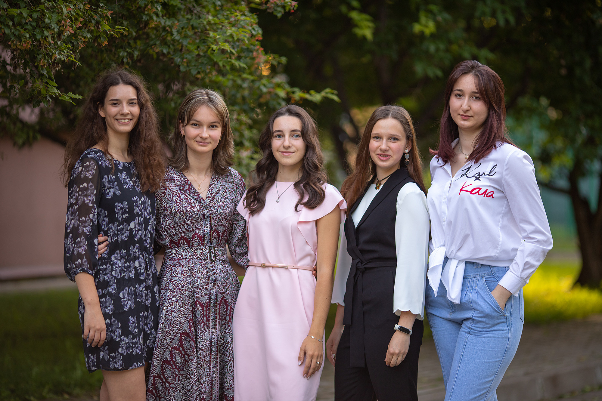 Фотосессии для старшеклассников в выпускной альбом. Выпускные альбомы для школ и детских садов — фотокниги и виньетки