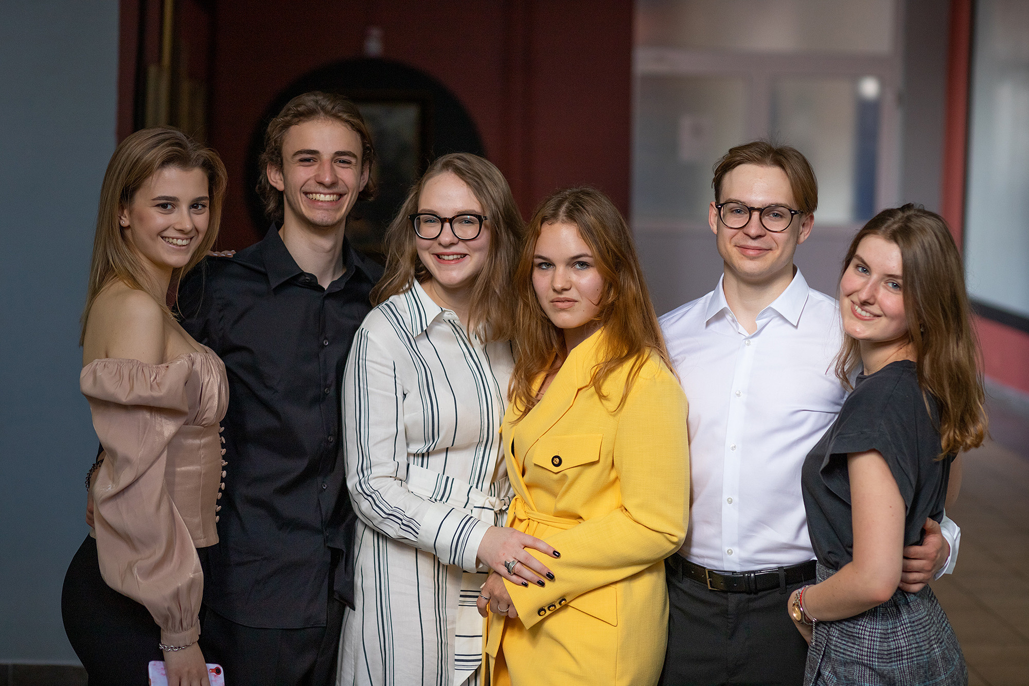 Фотосессии для старшеклассников в выпускной альбом. Выпускные альбомы для школ и детских садов — фотокниги и виньетки