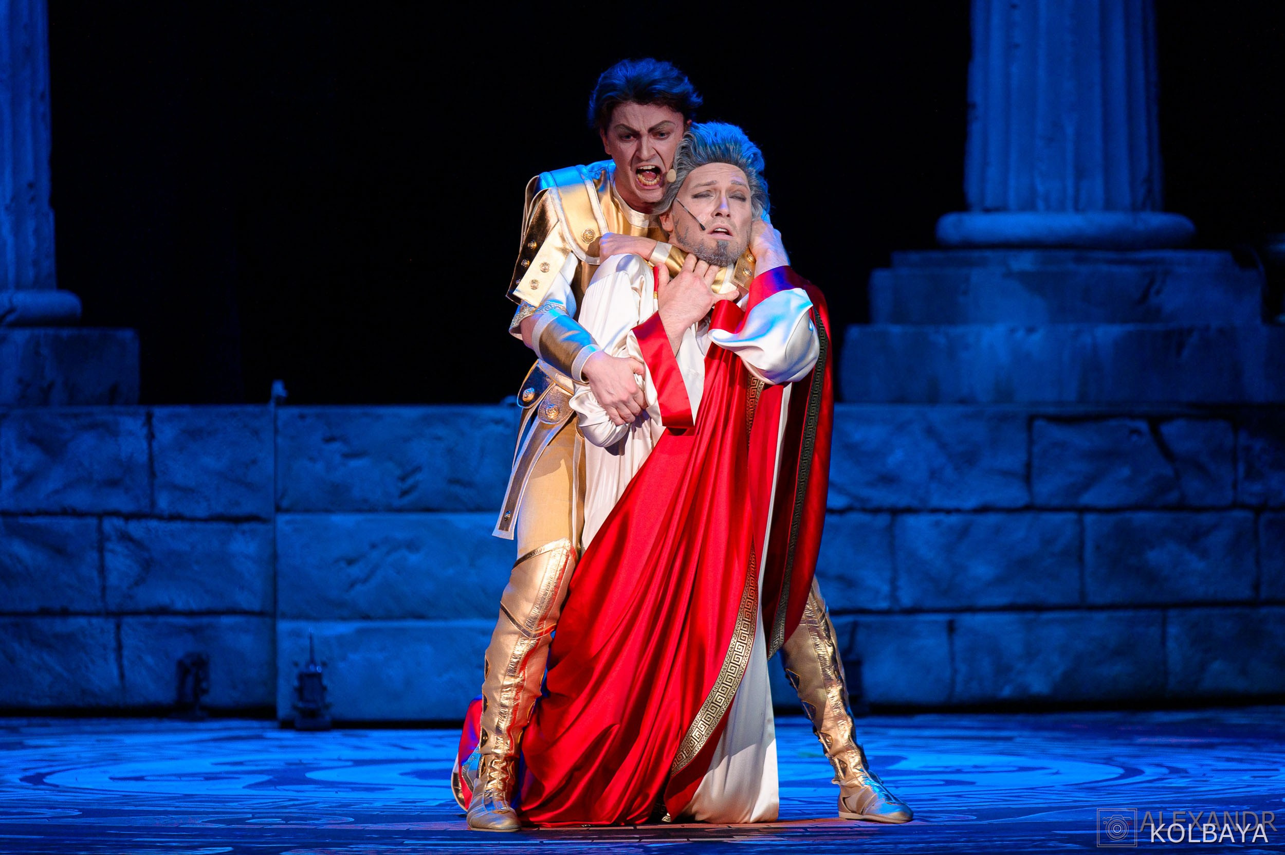 Фоторепортаж со спектакля Гладиатор в Театре Терезы Дуровой. Концертный и театральный репортажный фотограф в Москве Александр Колбая