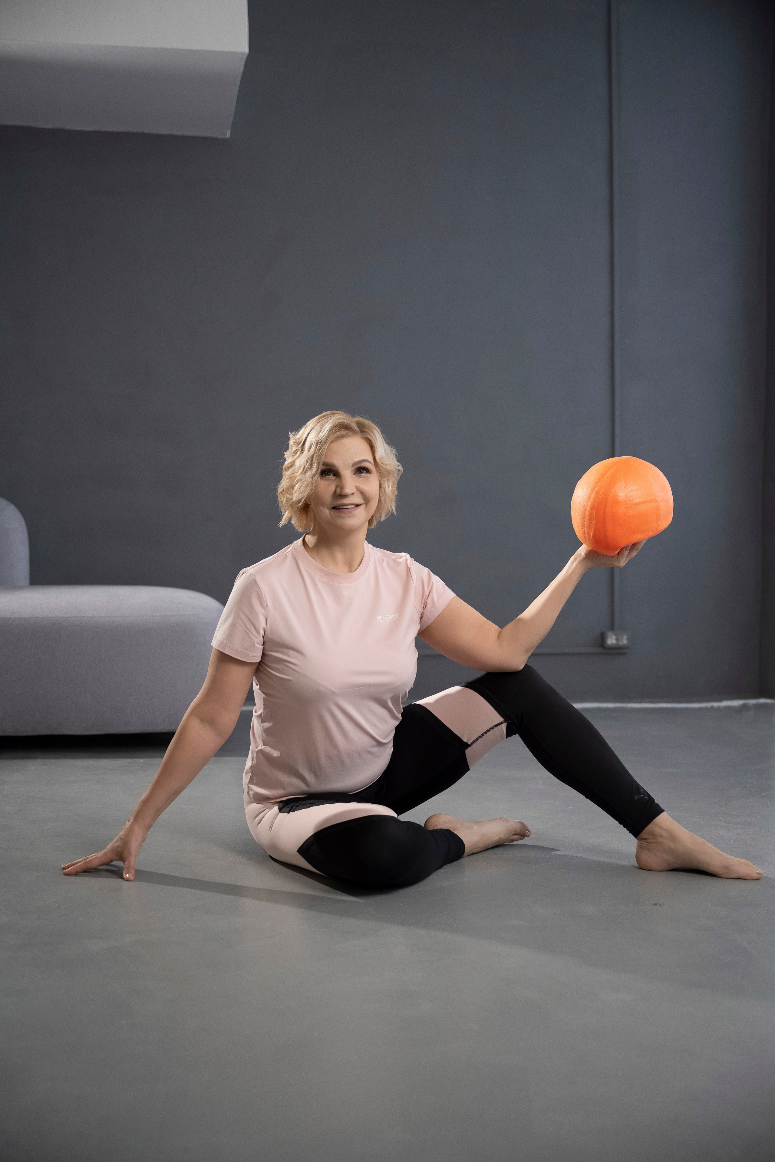 Мастер Йоги 50+. Свадебный и семейный фотограф Любовь Исланова