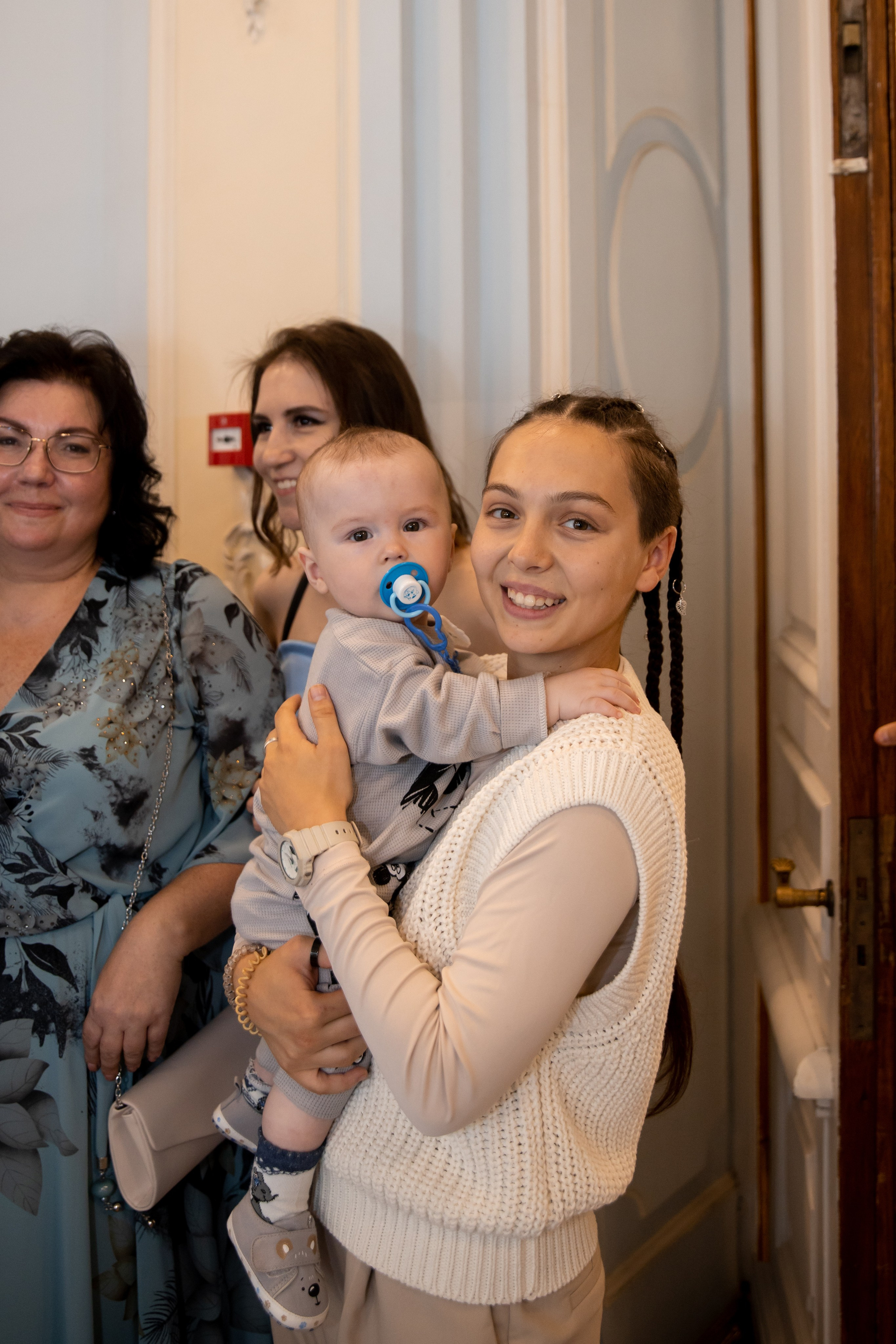 Анна и Александр / Прогулка + ЗАГС. Свадебный и семейный фотограф в Москве Диана Левченко