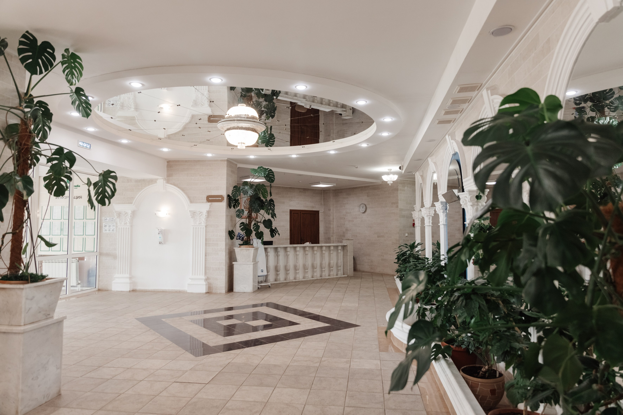 Интерьер и экстерьер. Люксмедиа — это команда фотографов и видеографов. Город Казань. Дамир Сафин