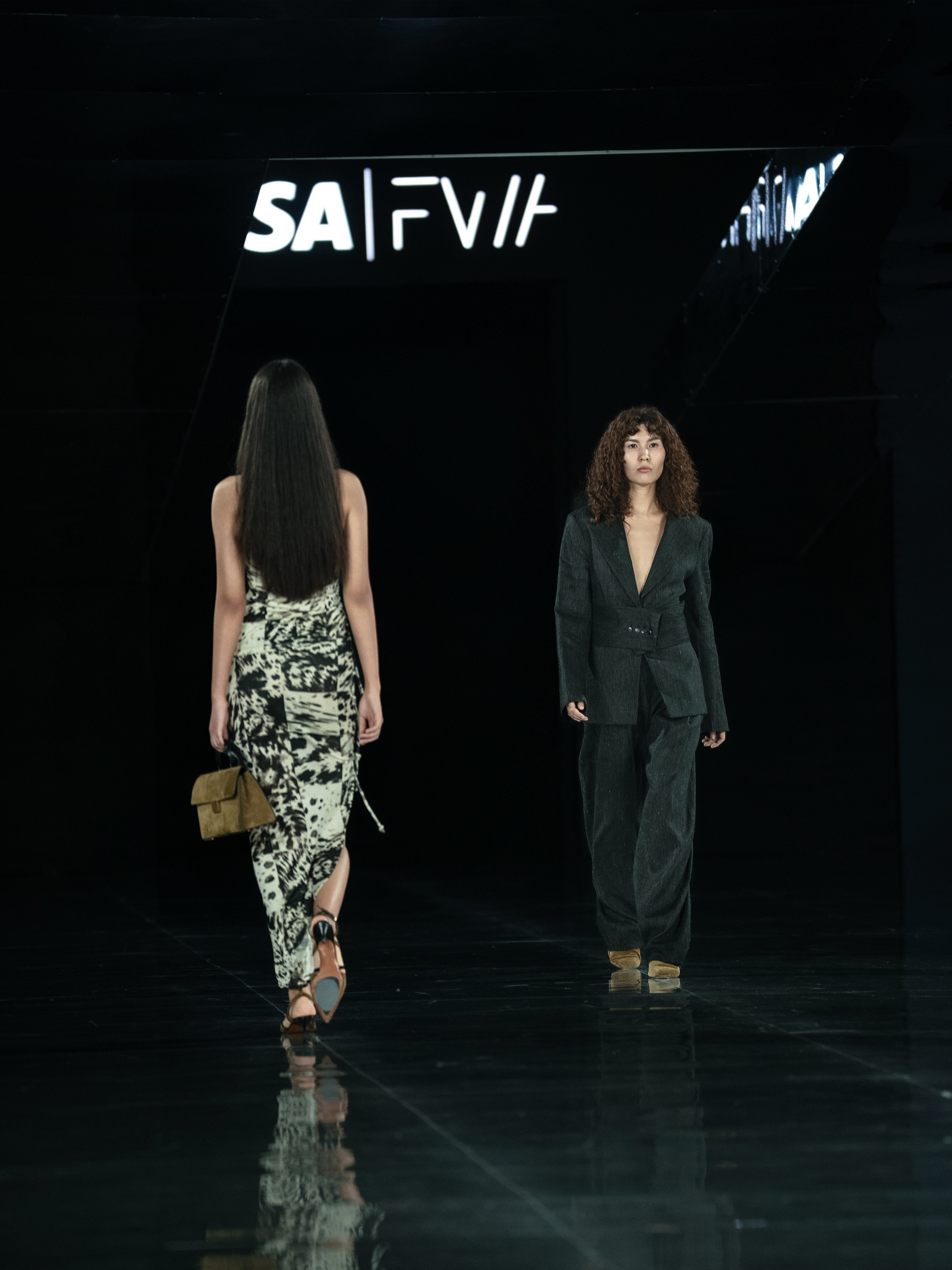 Visa Fashion Week Nanushka. Сайт Алматинского НЮ АРТ, будуар и фэшн фотографа Дениса Карпенко