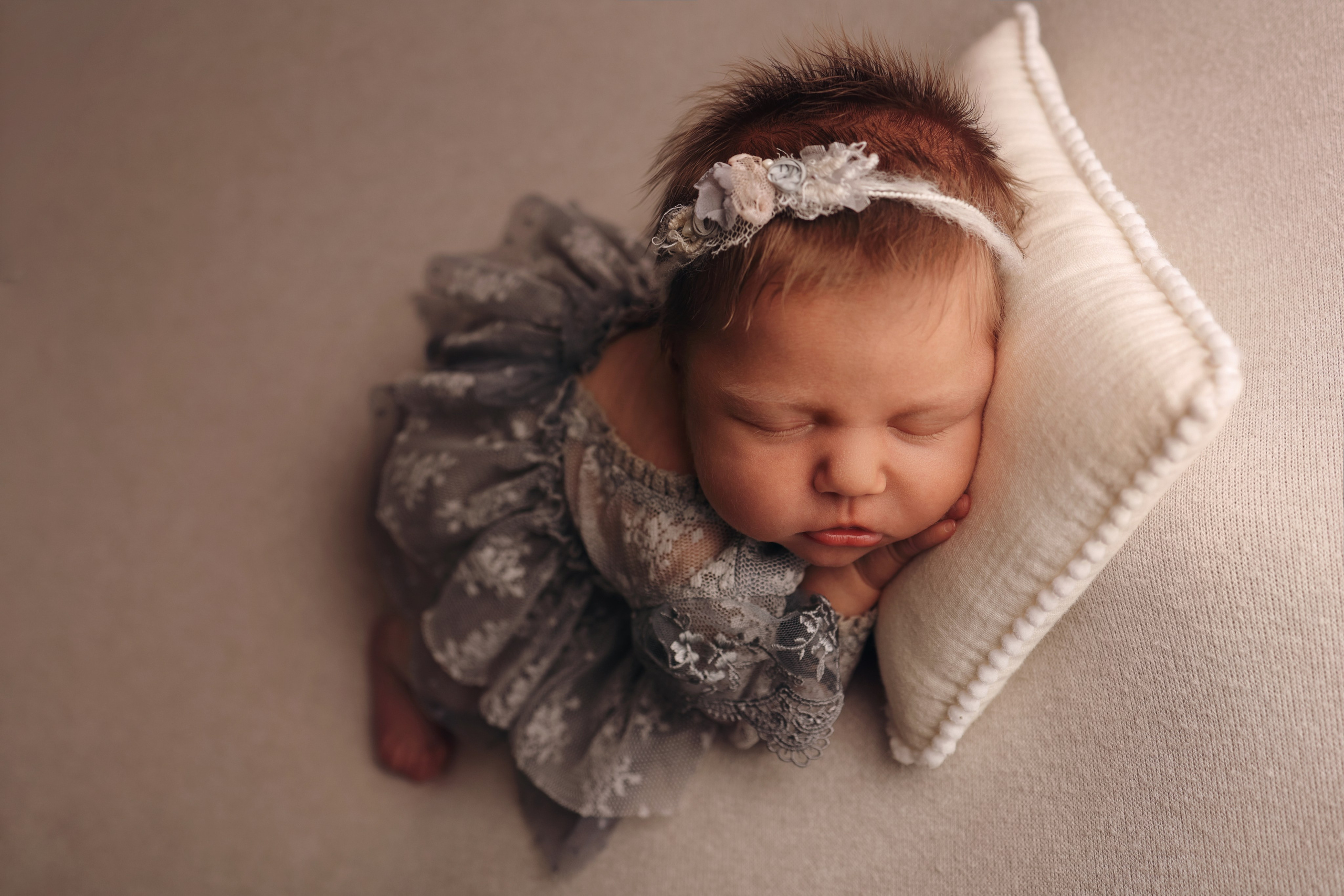 Новорожденные малыши. Фотограф Елена Зуйкова