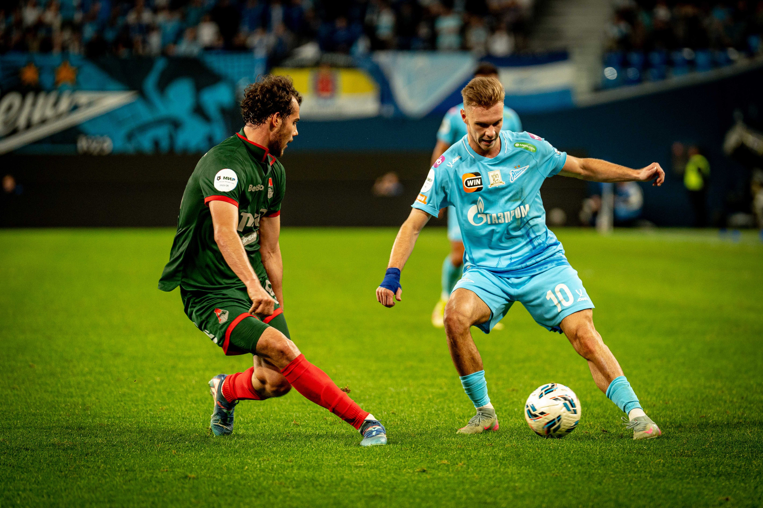 Зенит — Локомотив: фотогалерея 14-го тура РПЛ на Газпром Арене | Антон Гауф. Спортивный фотограф в Санкт-Петербурге | Антон Гауф