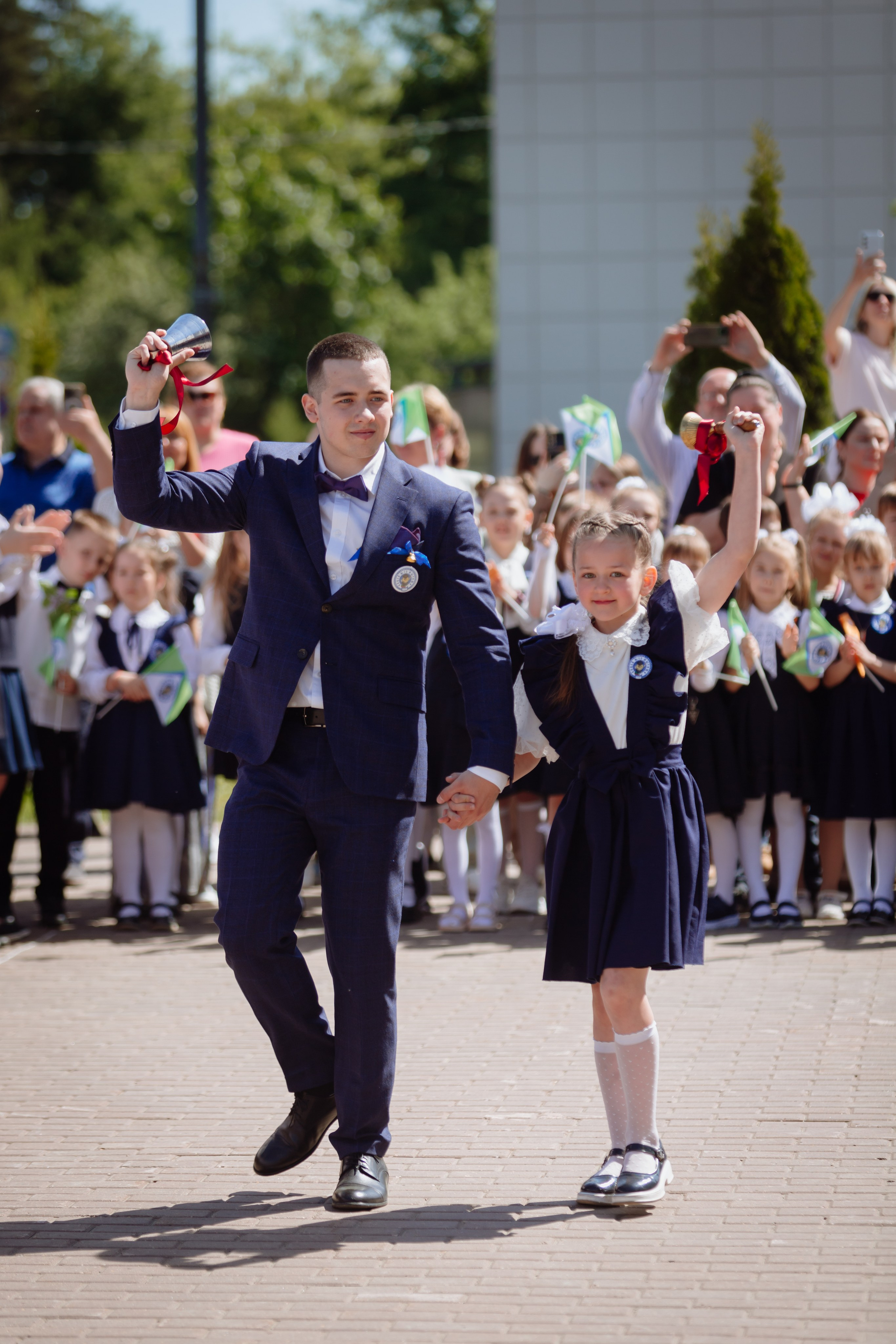 Последний звонок 2024 (2 часа фотосъемки). Профессиональный фотограф Надежда Антонова