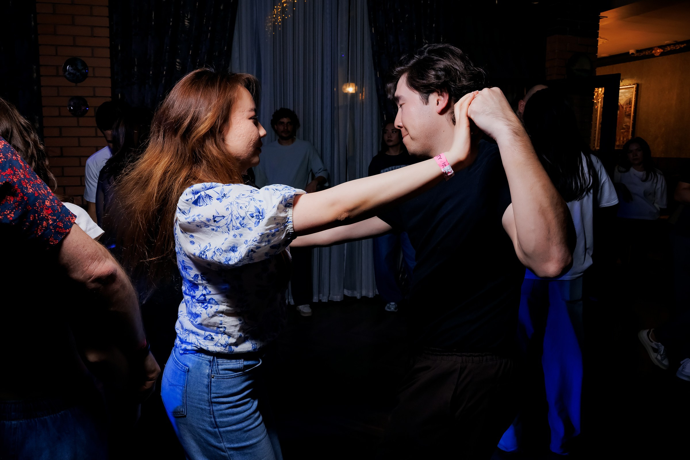 Bachata party. Репортажный фотограф в Алматы Каюпов Сержан