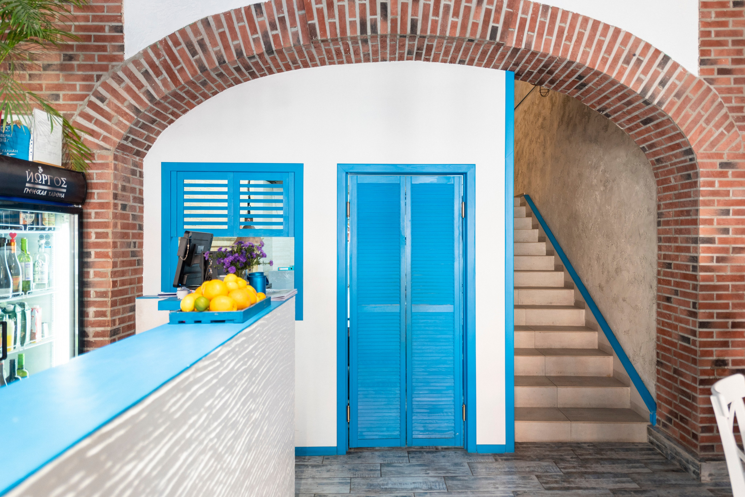 Греческая Таверна Йоргос. Интерьерный и репортажный фотограф в Краснодаре Дмитрий Вальков