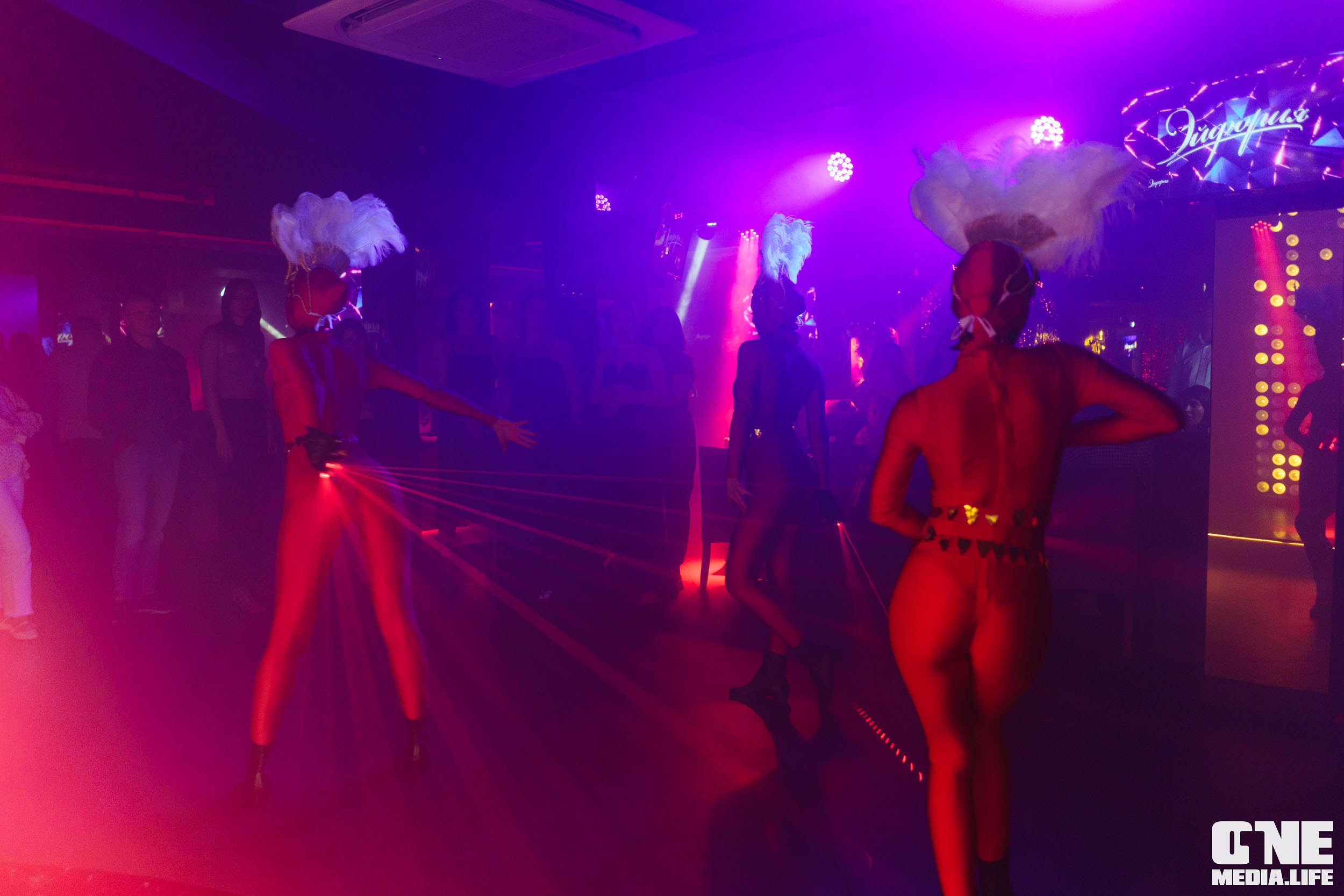 Фоторепортаж из караоке-клубе Эйфория. One Media Life: фоторепортажи, фотоотчеты с мероприятий и заведений