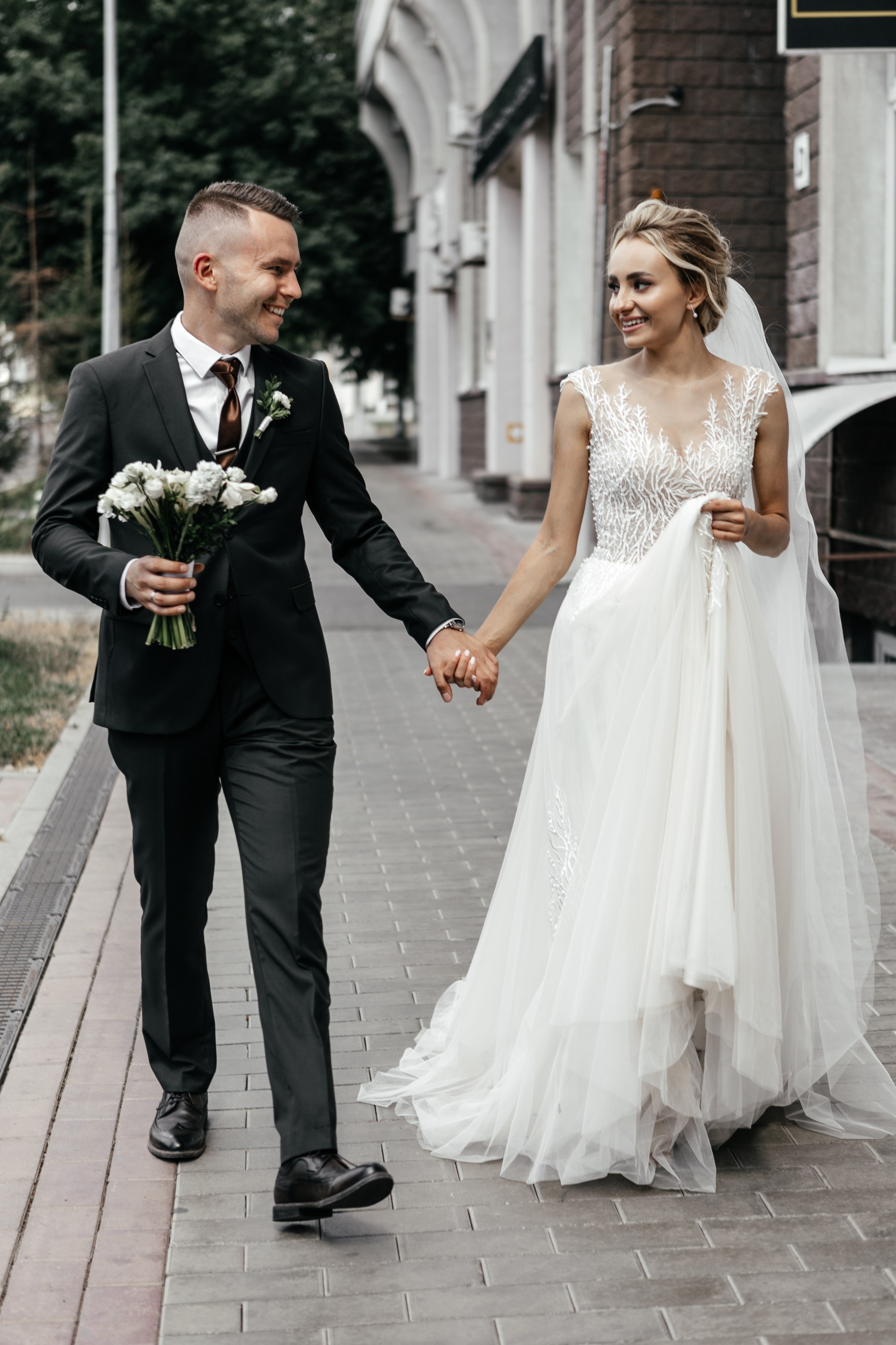 Свадебный фотограф Уфа — Руслан ГабдлисламовЖивые эмоции, красивые кадры, воспоминания на всю жизнь.Работаю по всей Республике Башкортоста. Свадебный фотограф Уфа Руслан Габдлисламов