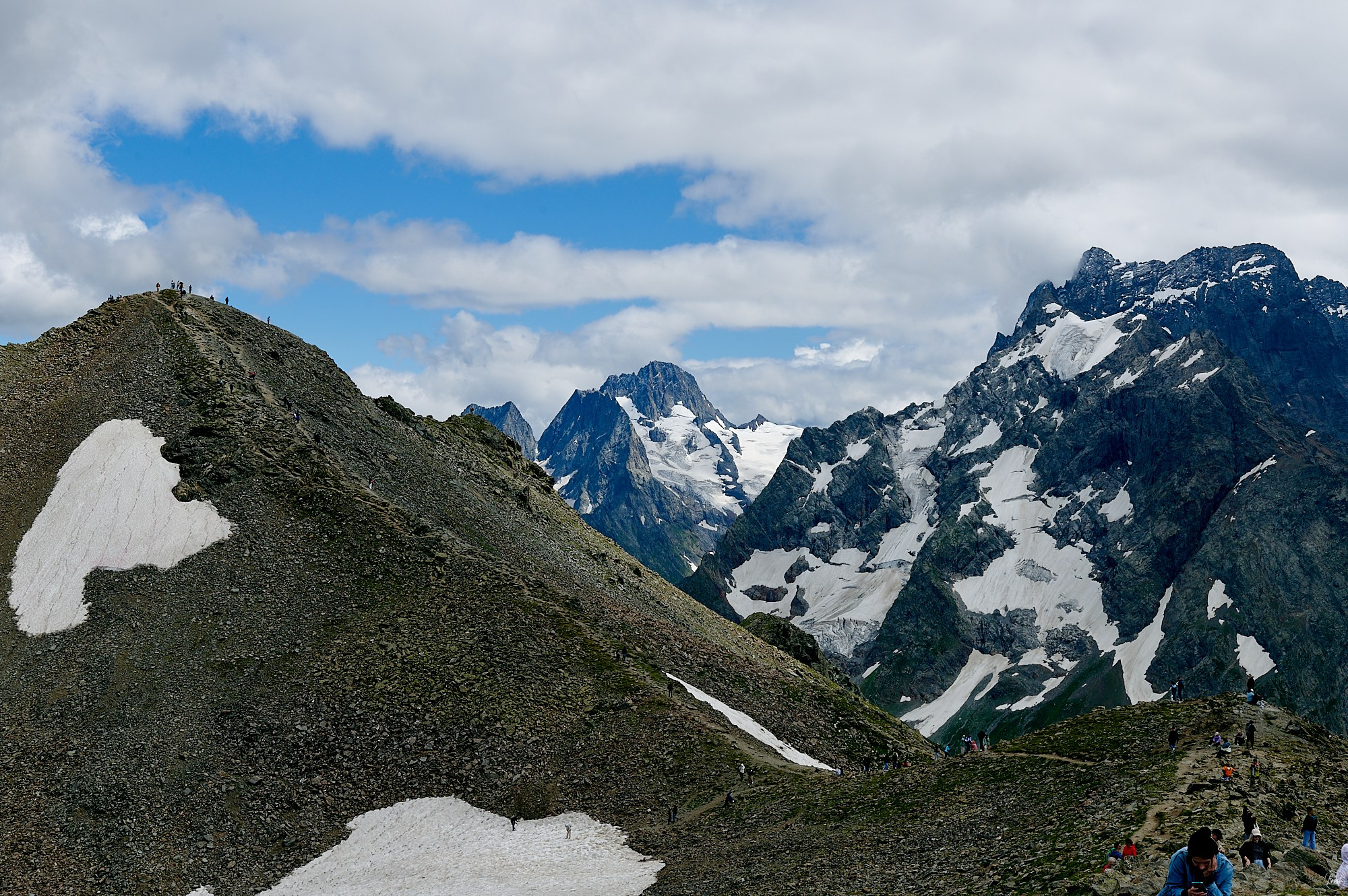 Домбай август 2024. Фотографии отовсюду и обо всем