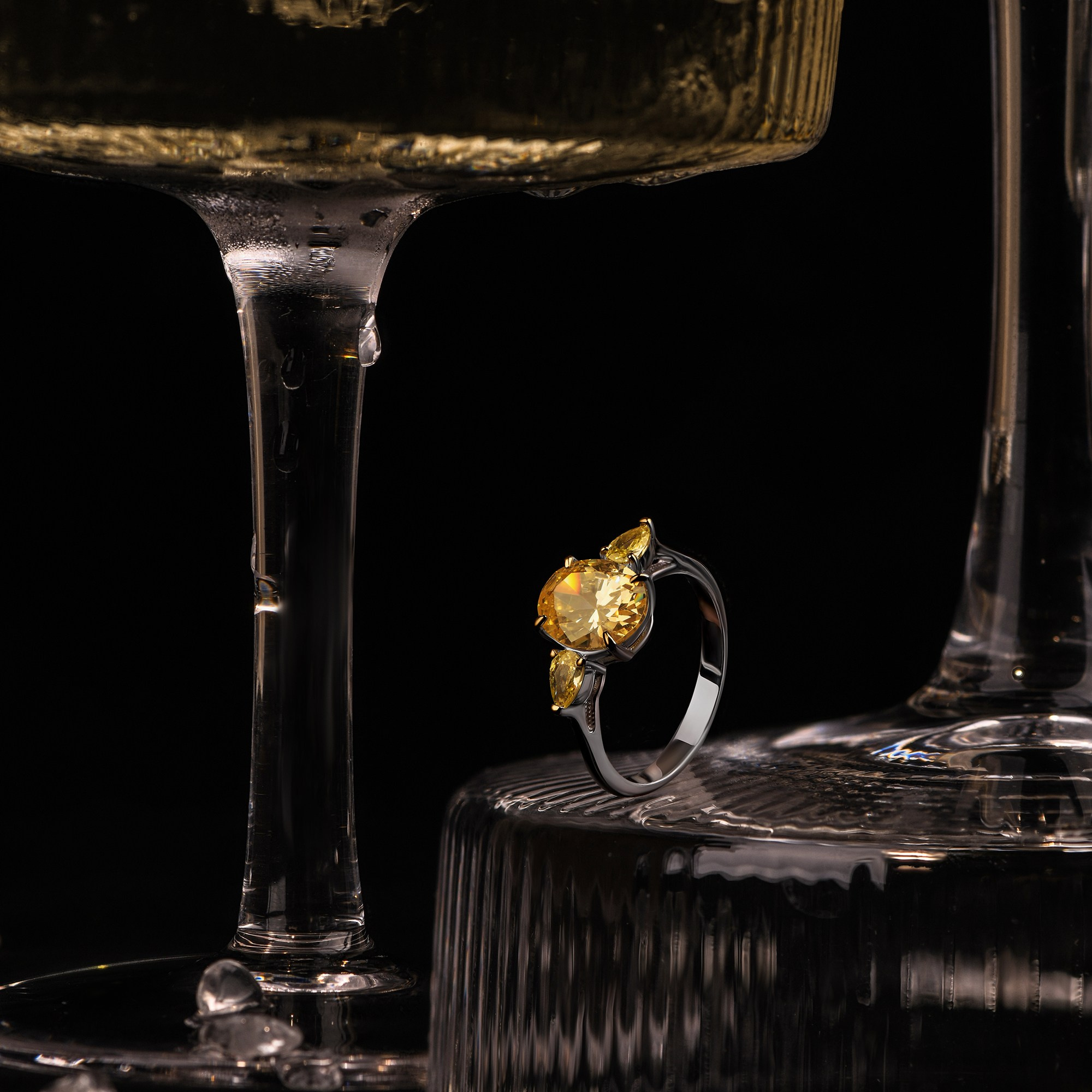 Съемка ювелирных украшений в Санкт-Петербурге. Фотосессия для маркетплейсов