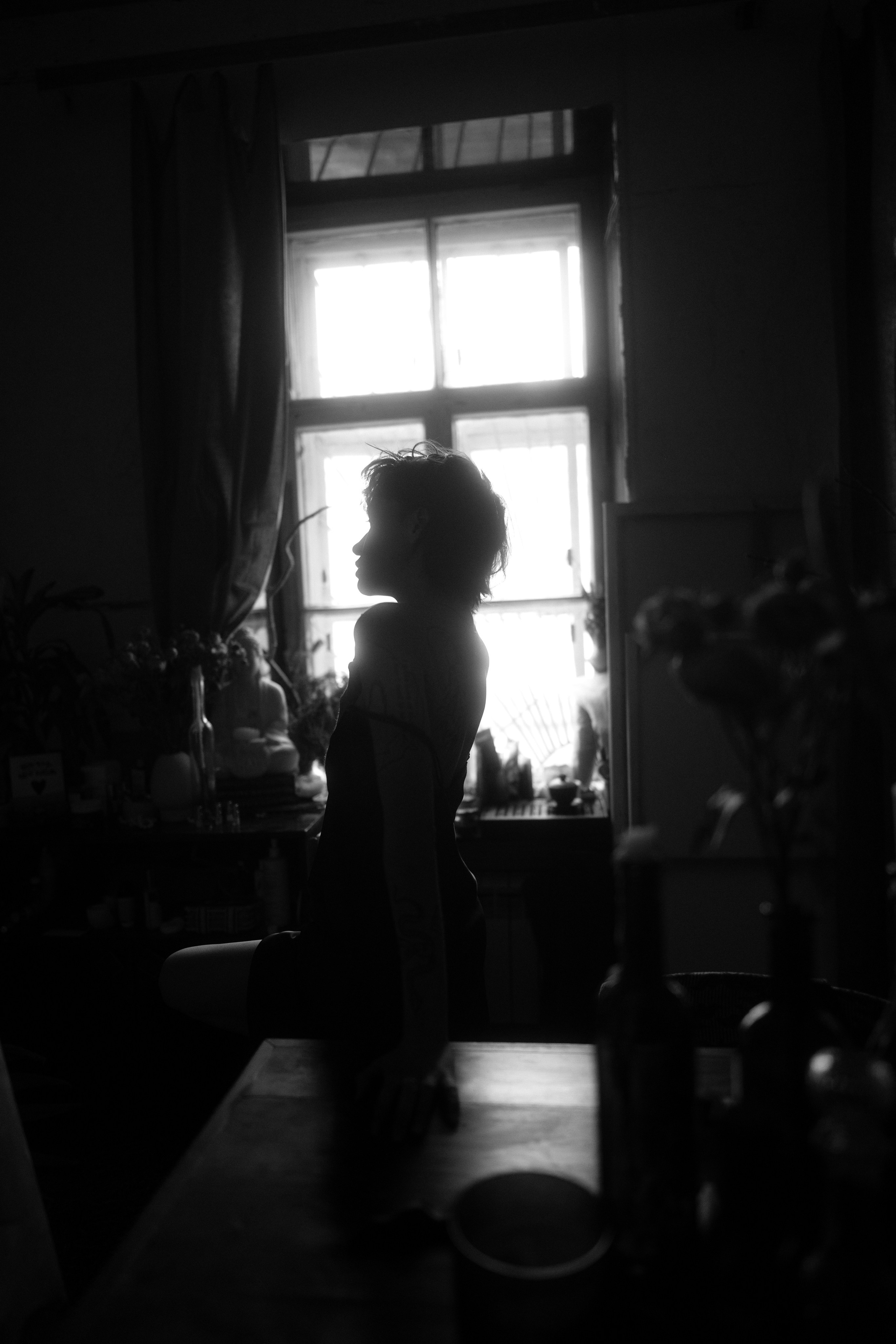 Портретная женская фотосессия в творческой студии с Нелли в Казани