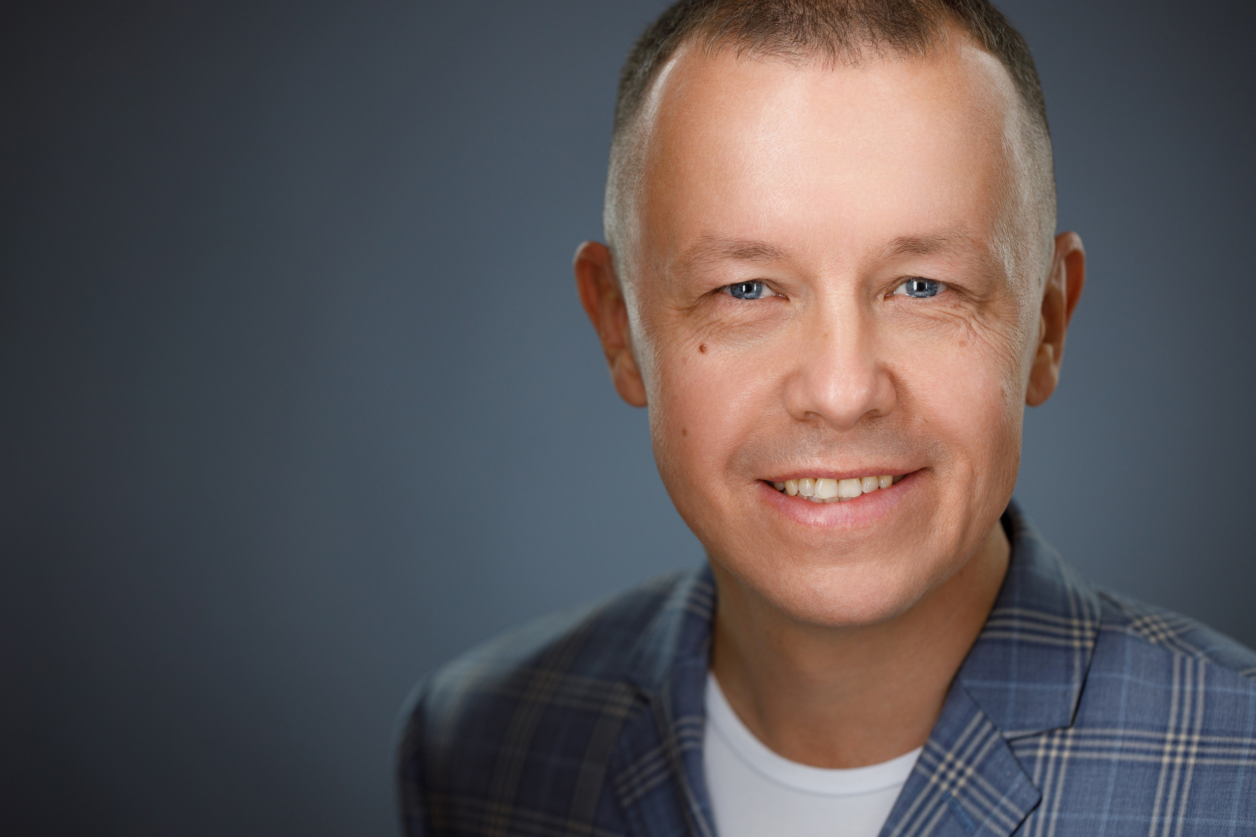 Headshot & portrait photographer Alexei Shendrick