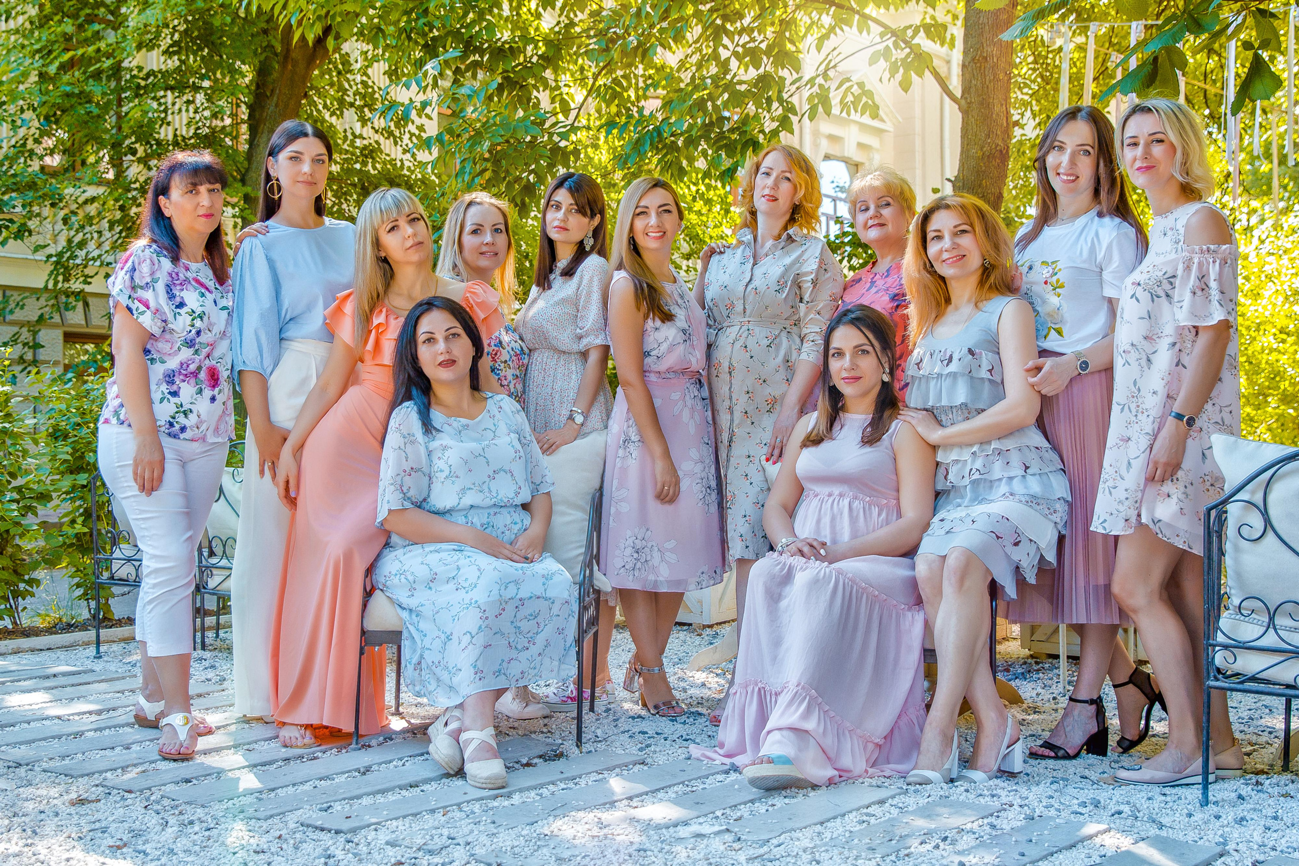 ДЕВИЧНИК В ГОРОДЕ. Современные Выпускные Альбомы в Ростове-на-Дону