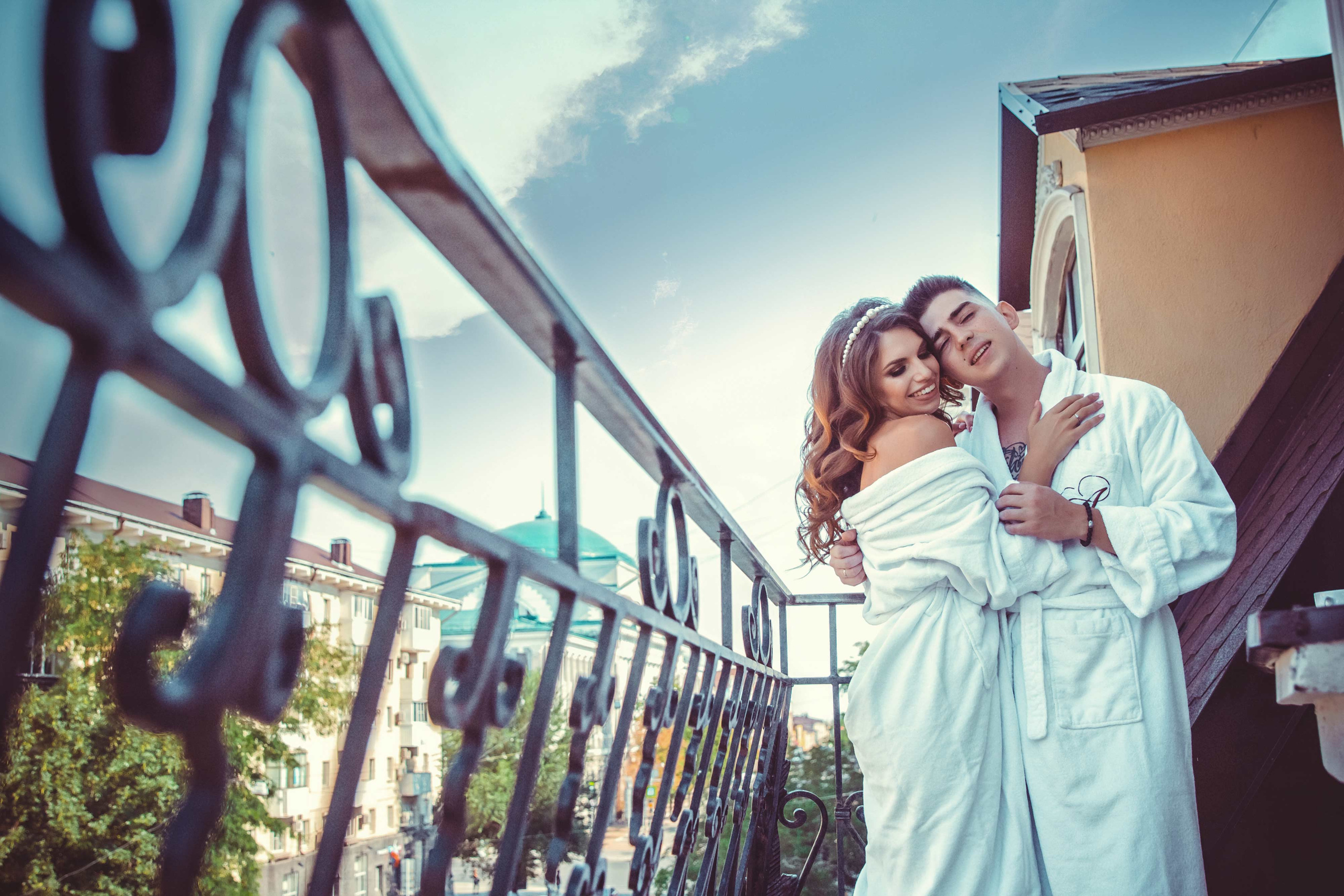 СВАДЕБНЫЕ СБОРЫ В ОТЕЛЕ. Современные Выпускные Альбомы в Ростове-на-Дону