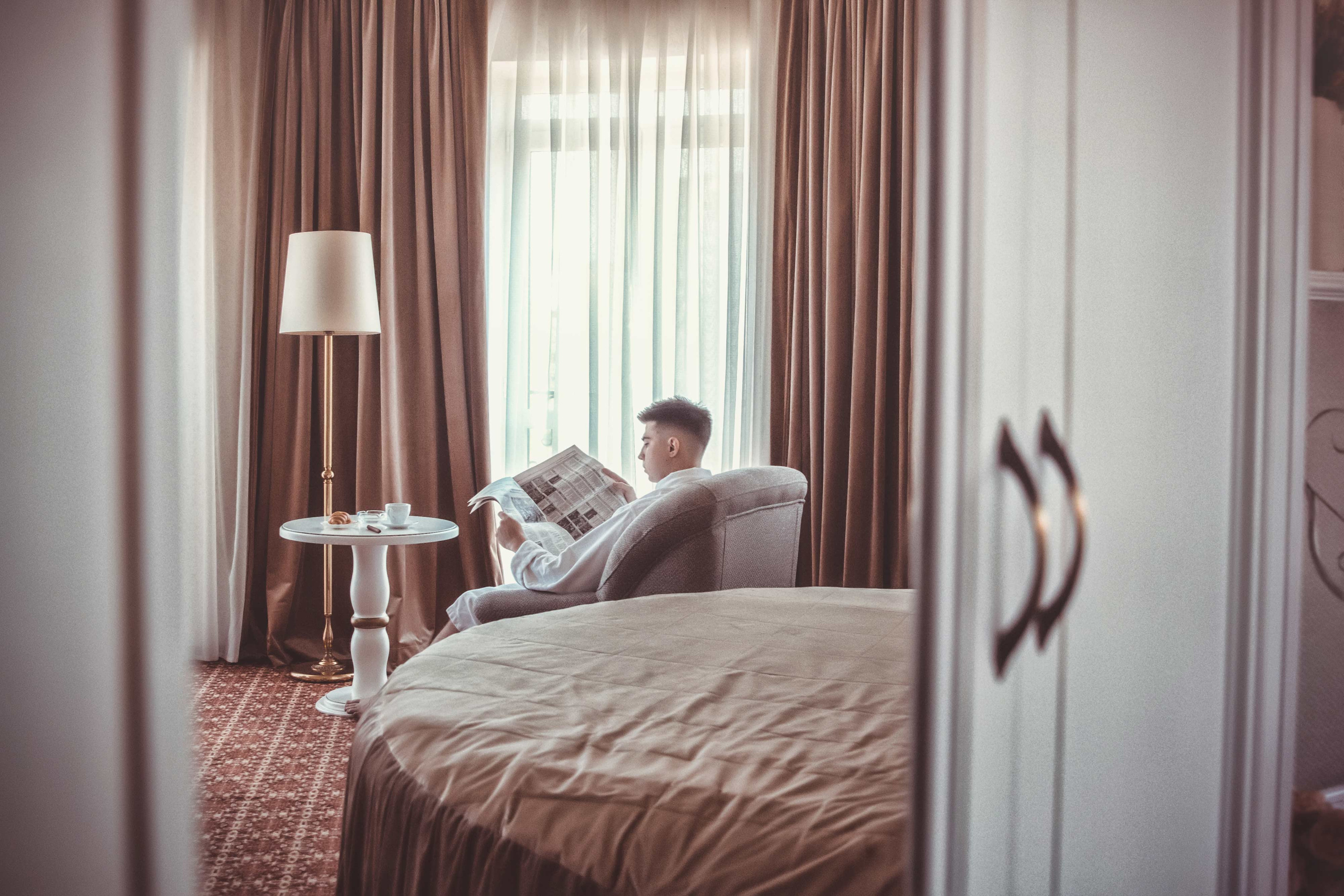 СВАДЕБНЫЕ СБОРЫ В ОТЕЛЕ. Современные Выпускные Альбомы в Ростове-на-Дону