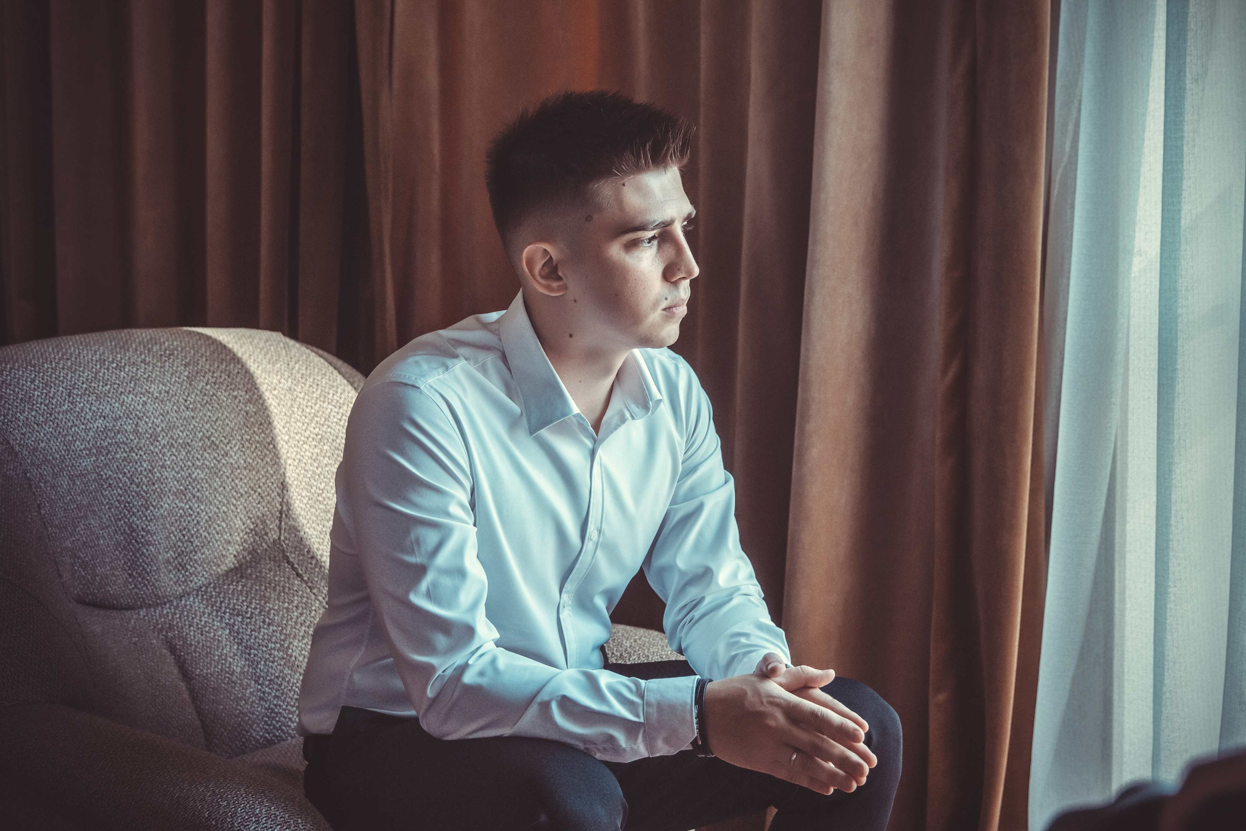 СВАДЕБНЫЕ СБОРЫ В ОТЕЛЕ. Современные Выпускные Альбомы в Ростове-на-Дону