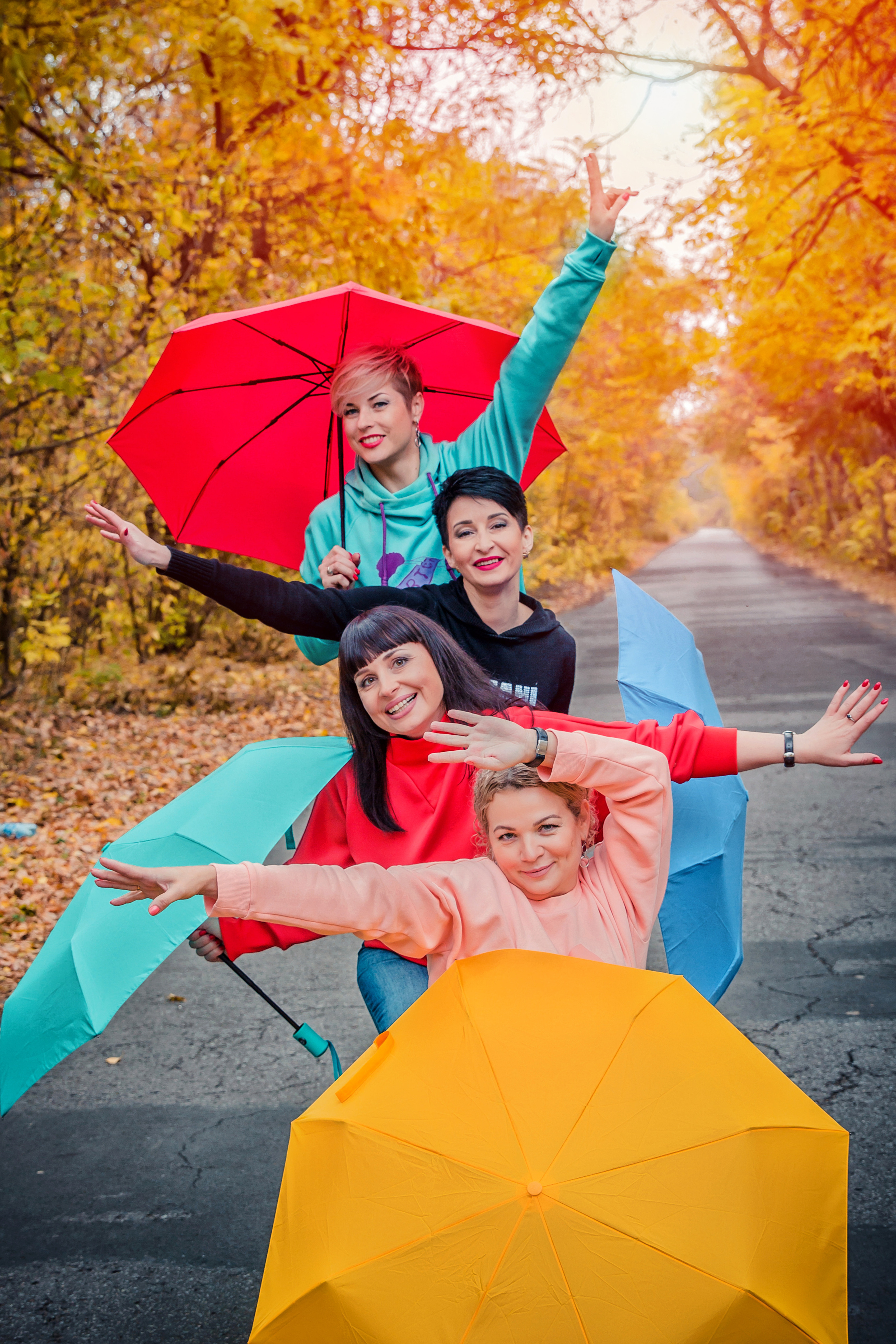 ДЕВИЧНИК ОСЕНЬЮ. Современные Выпускные Альбомы в Ростове-на-Дону