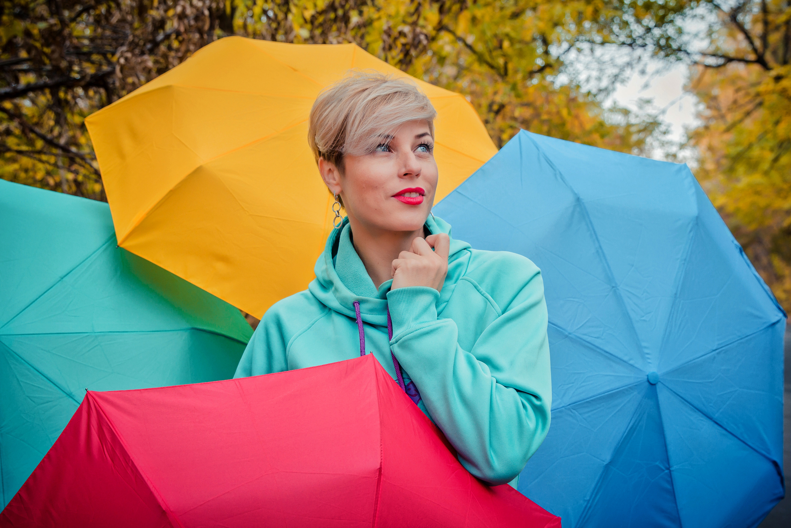 ДЕВИЧНИК ОСЕНЬЮ. Современные Выпускные Альбомы в Ростове-на-Дону