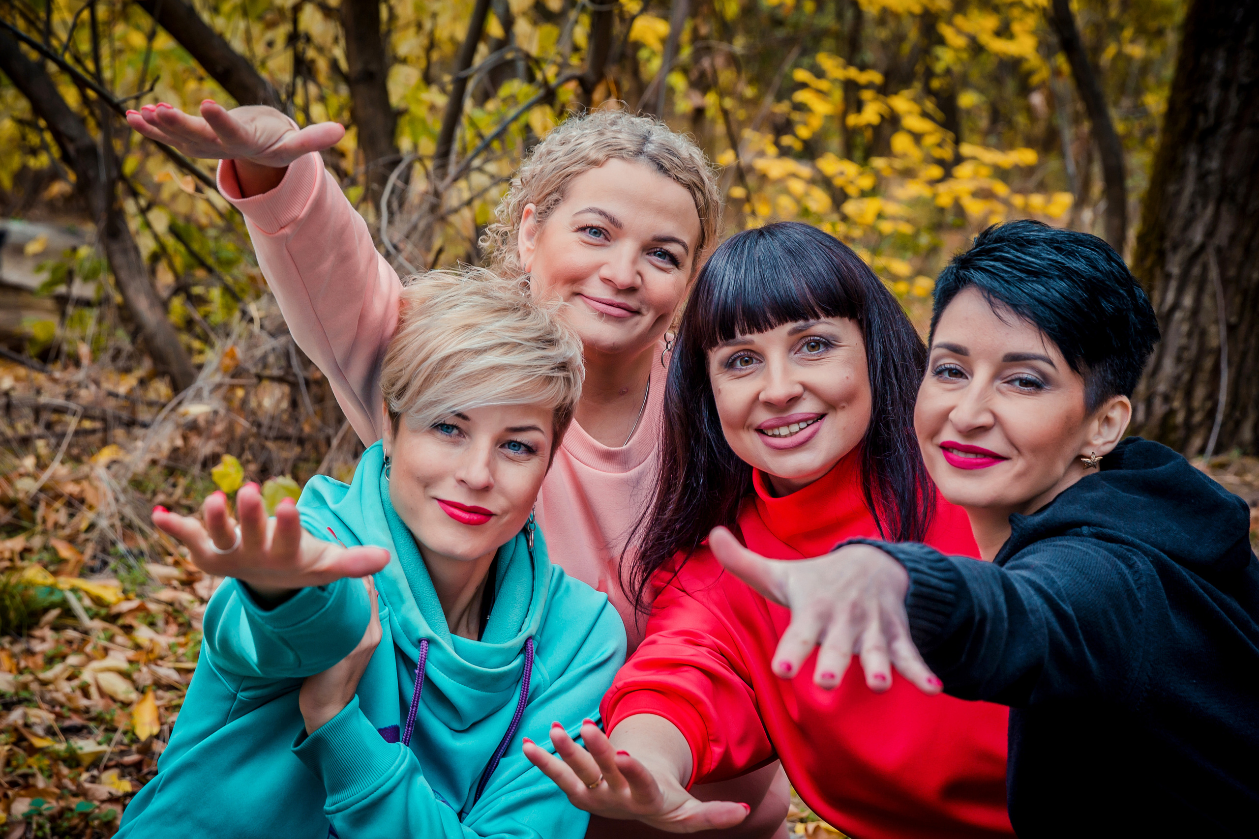 ДЕВИЧНИК ОСЕНЬЮ. Современные Выпускные Альбомы в Ростове-на-Дону