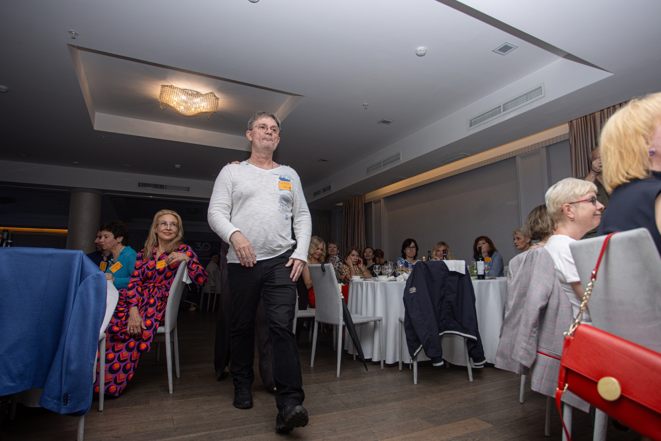 Встреча выпускников. Стоматологи СПб. Семейный фотограф в Вышнем Волочке — Ульяна Иванова | Фотосессии для всей семьи