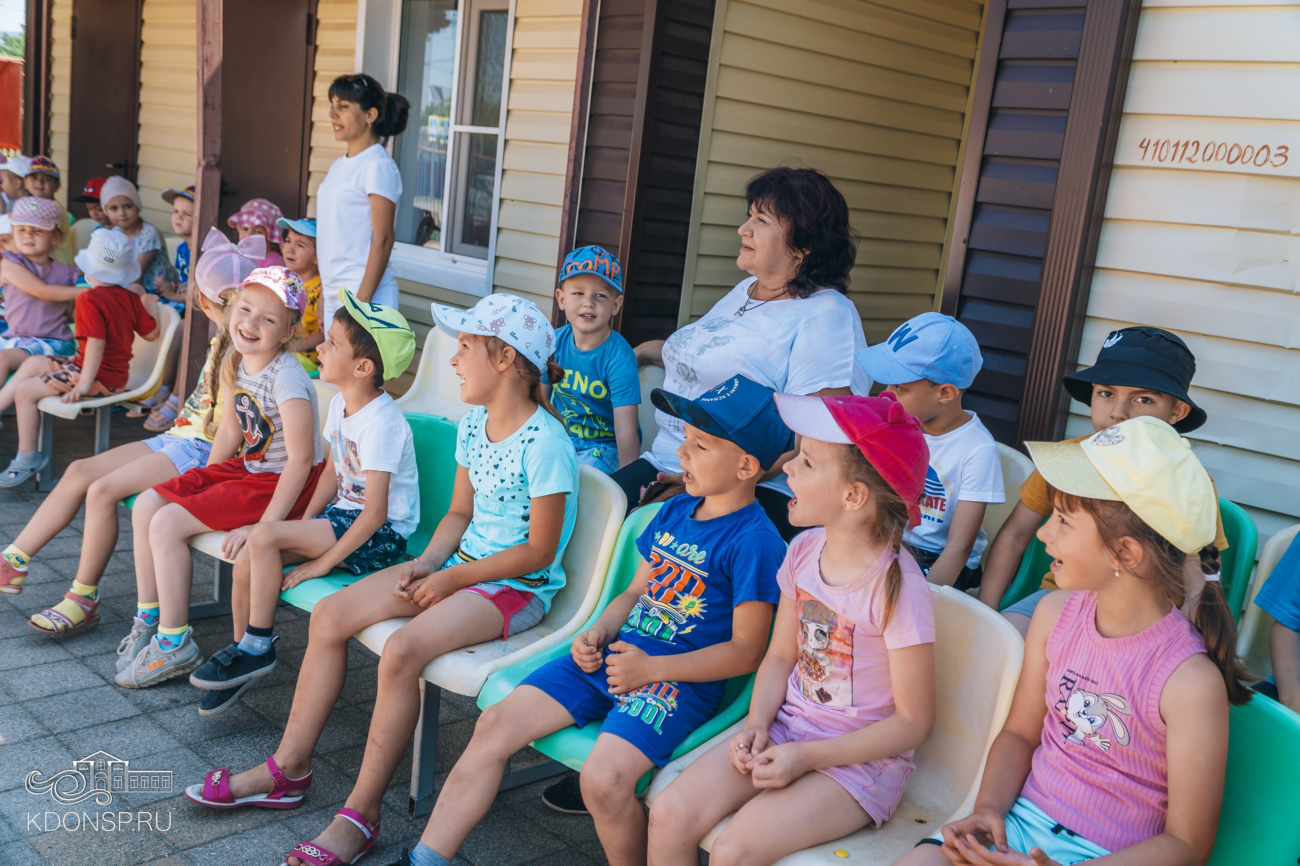 «У нас Родина одна». Новотитаровский Дом культуры