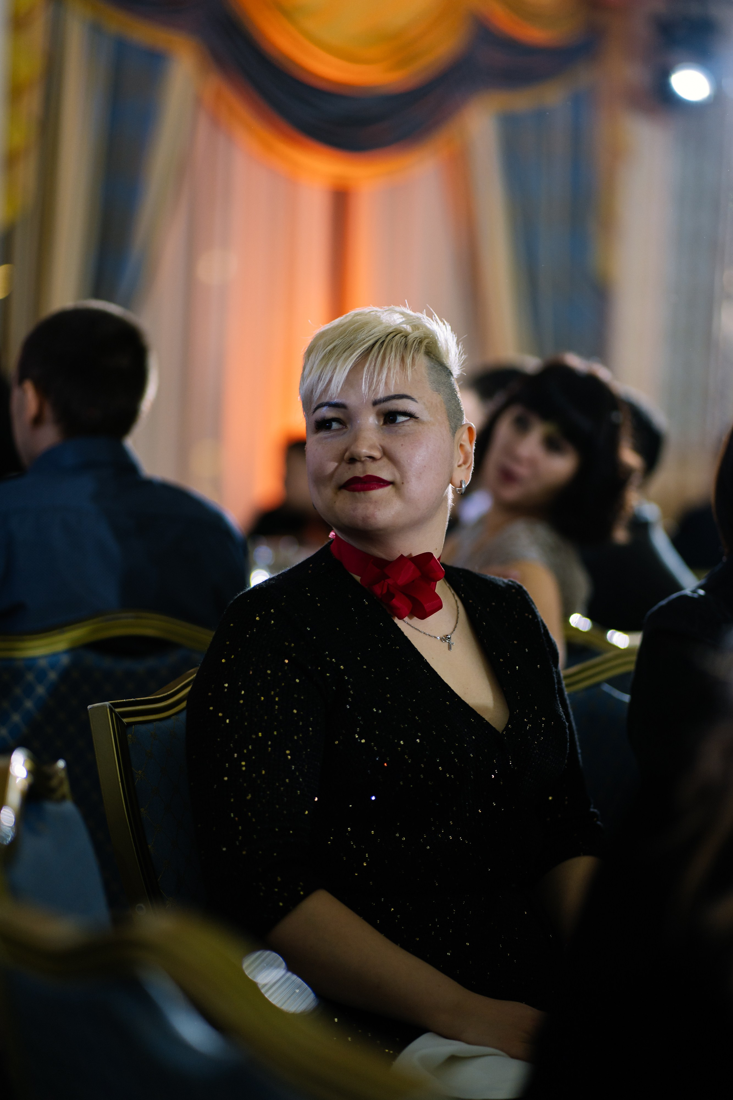 Корпоратив Allure 2023. Репортажный фотограф в Астане — Диана Калтаева, портретный фотограф