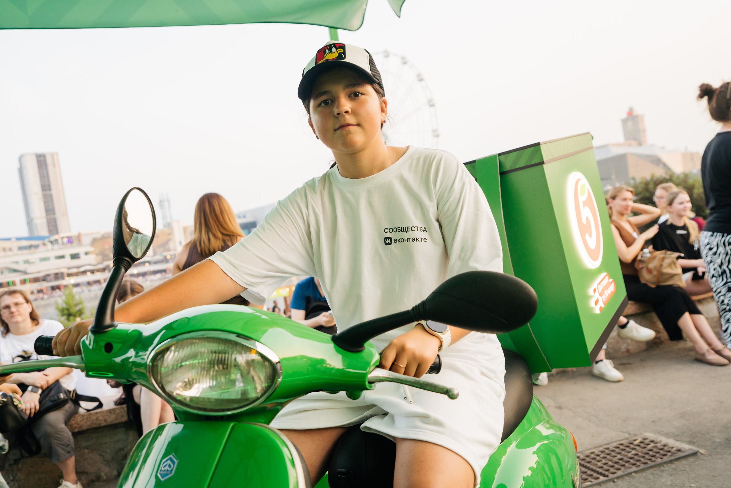 Пятерочка на VK фесте. Видеограф и Фотограф в Челябинске Ксения и Владимир Рюмины