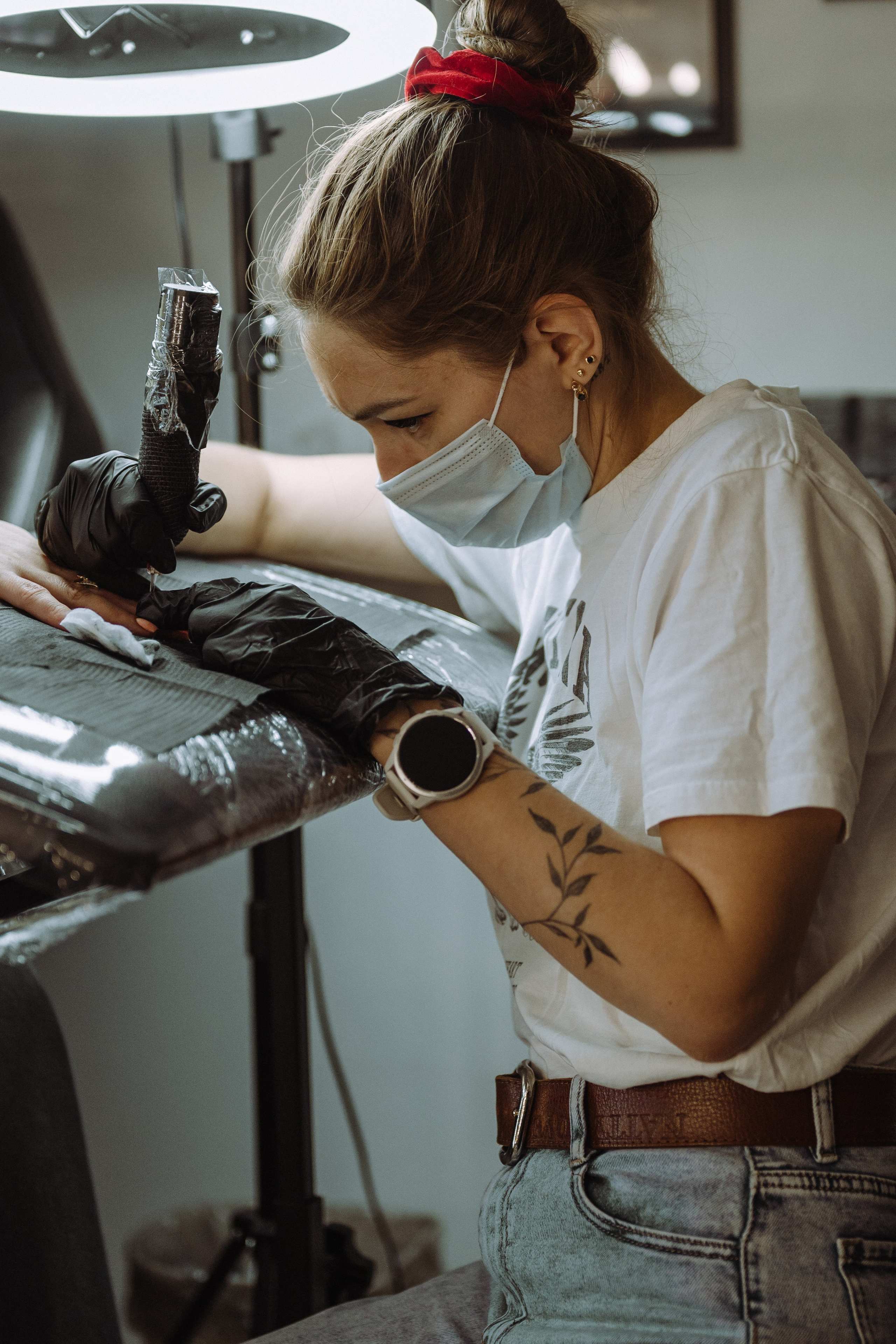 Тату-мастер