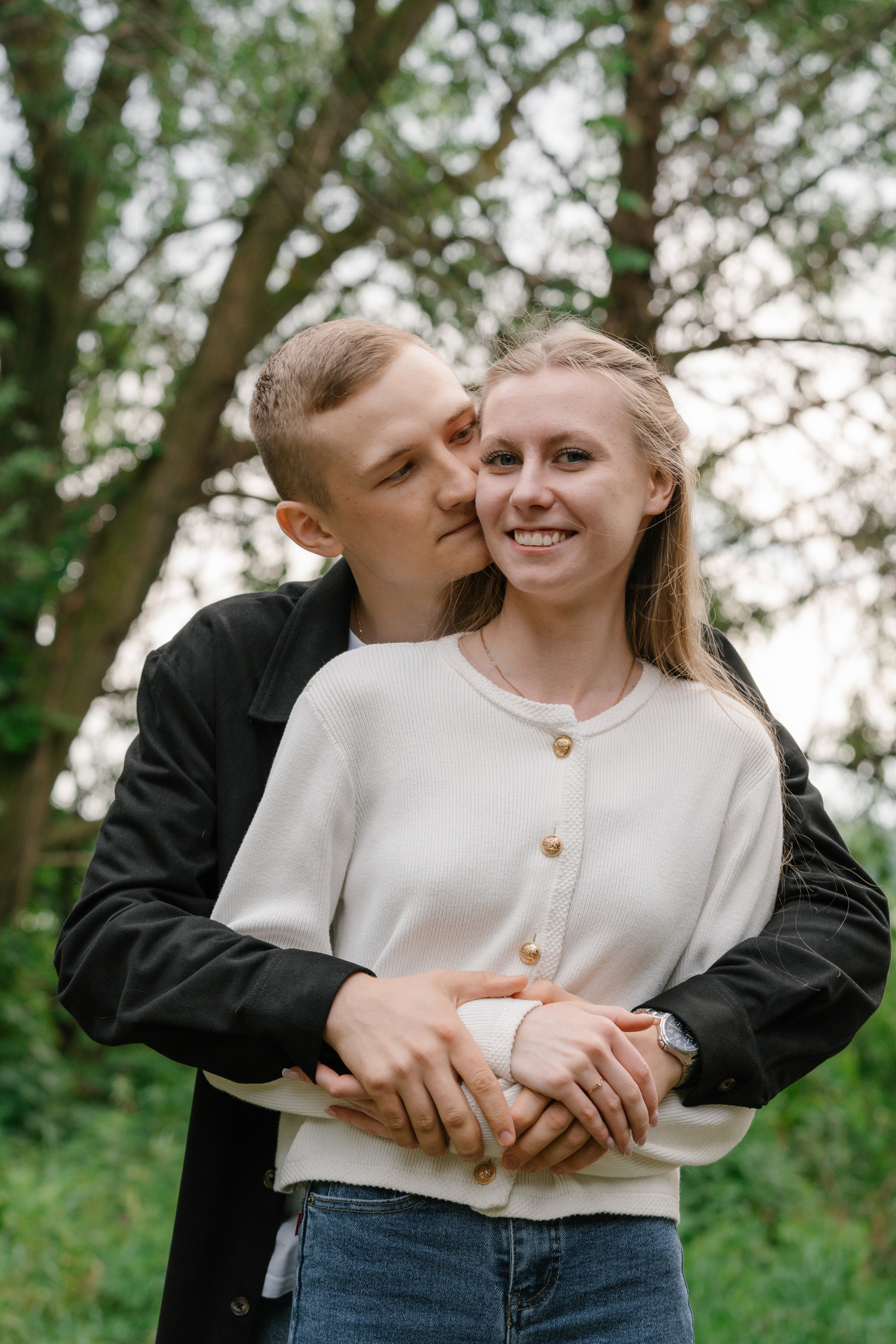 Елизавета и Виктор. Предметный фотограф Элеонора Грин | Профессиональная фотосъемка товаров в Воронеже