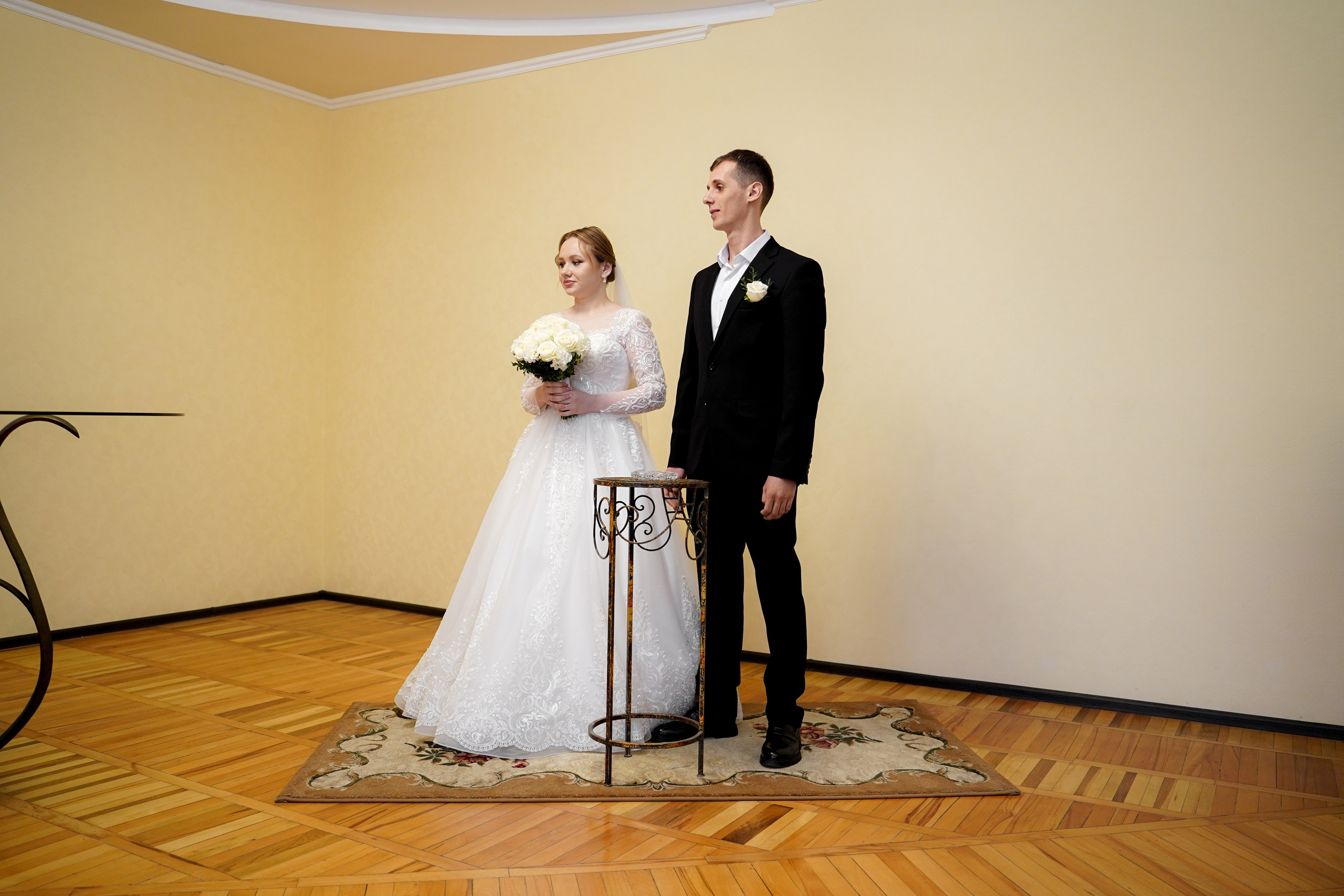 Свадебная фотосессия в ЗАГСе на Западном. Свадебный фотограф в Ростове-на-Дону. Таинство Крещения и Венчания, семейные фотосессии. Алёна Чёботова