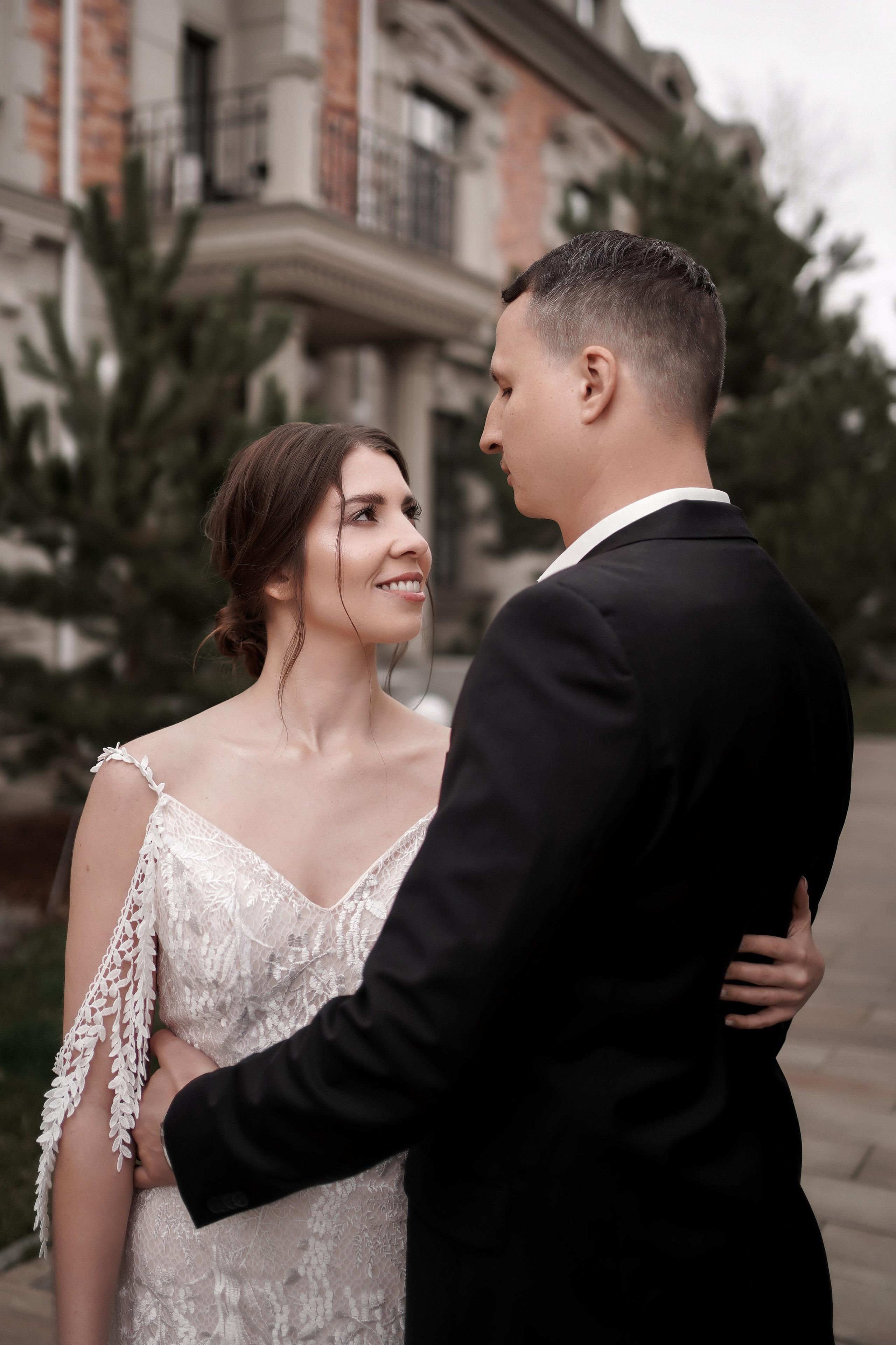 Свадебная фотосессия в Графском парке. Ростов-на-Дону. Свадебный фотограф в Ростове-на-Дону. Таинство Крещения и Венчания, семейные фотосессии. Алёна Чёботова