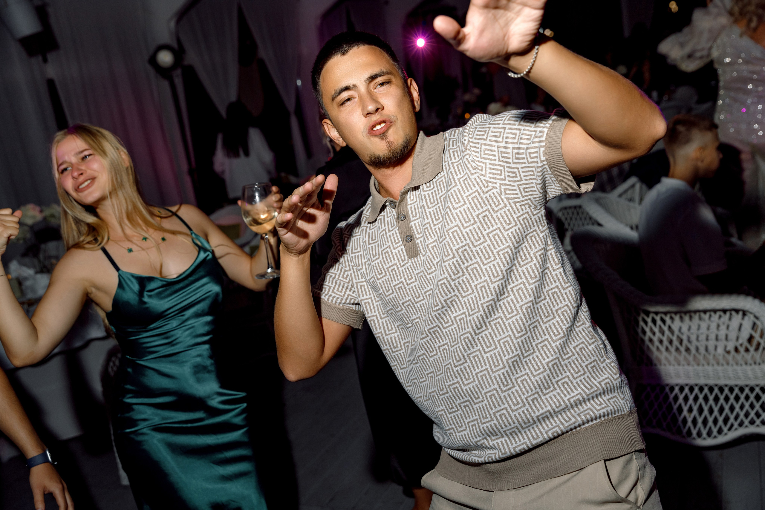 Дмитрий и Валерия. Свадебный фотограф Иркутск, репортажный фотограф Иркутск