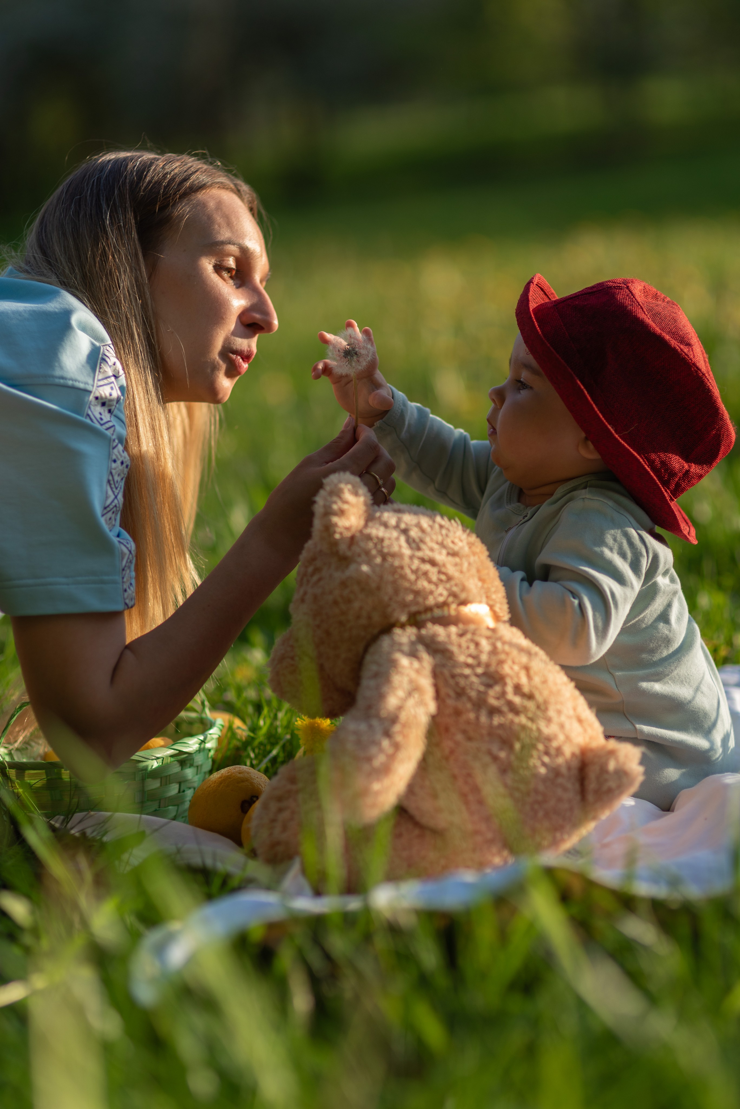 Семья в Лошицком парке. Фотограф Крещения и Венчания. Минск и другие города. Почтенная Наташа