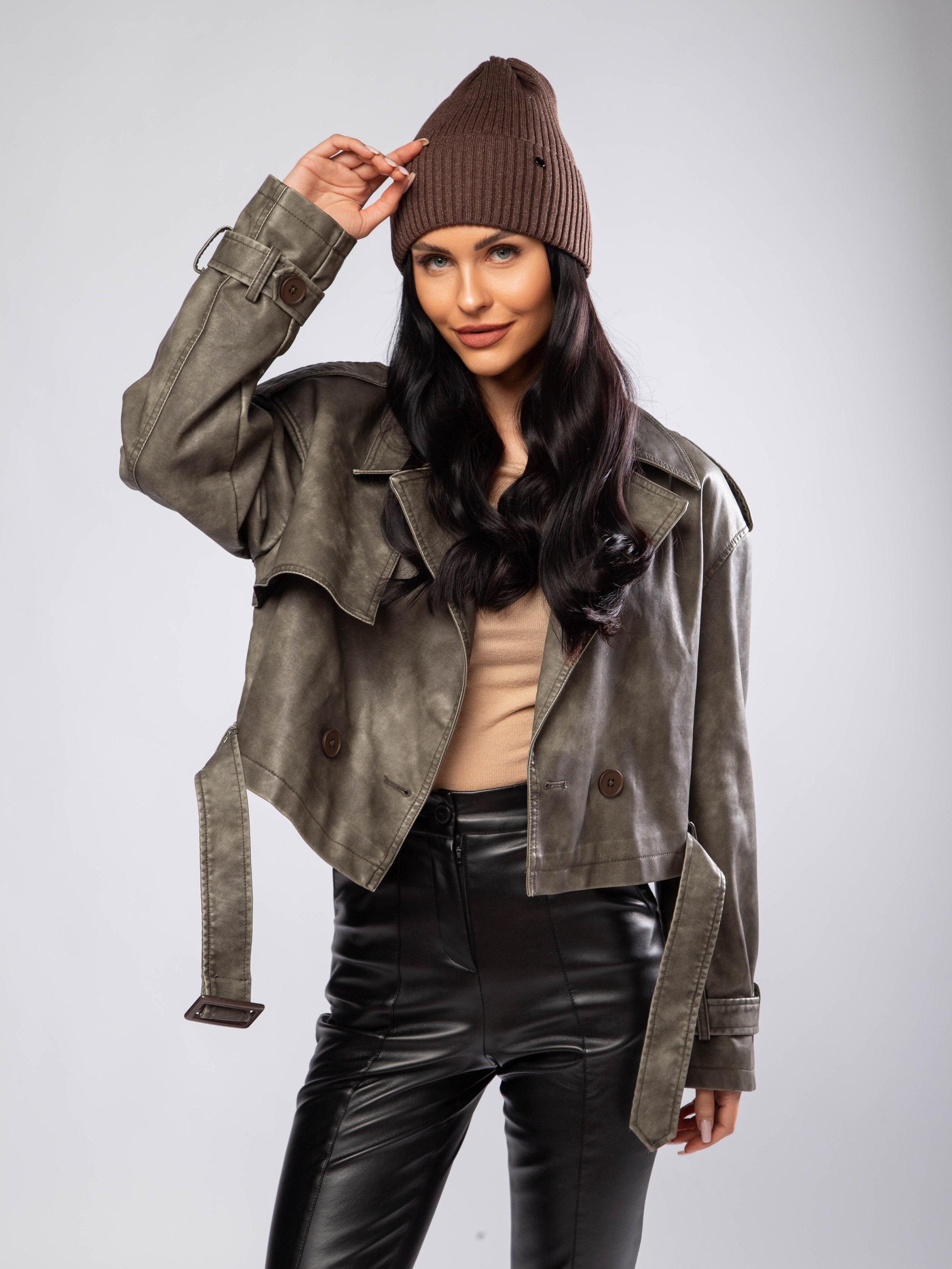 Модельная съемка шапок для брендов в Москве | Фотограф Анна Татаурова. Фотограф Анна Татаурова | Авторская фотосъемка в Москве