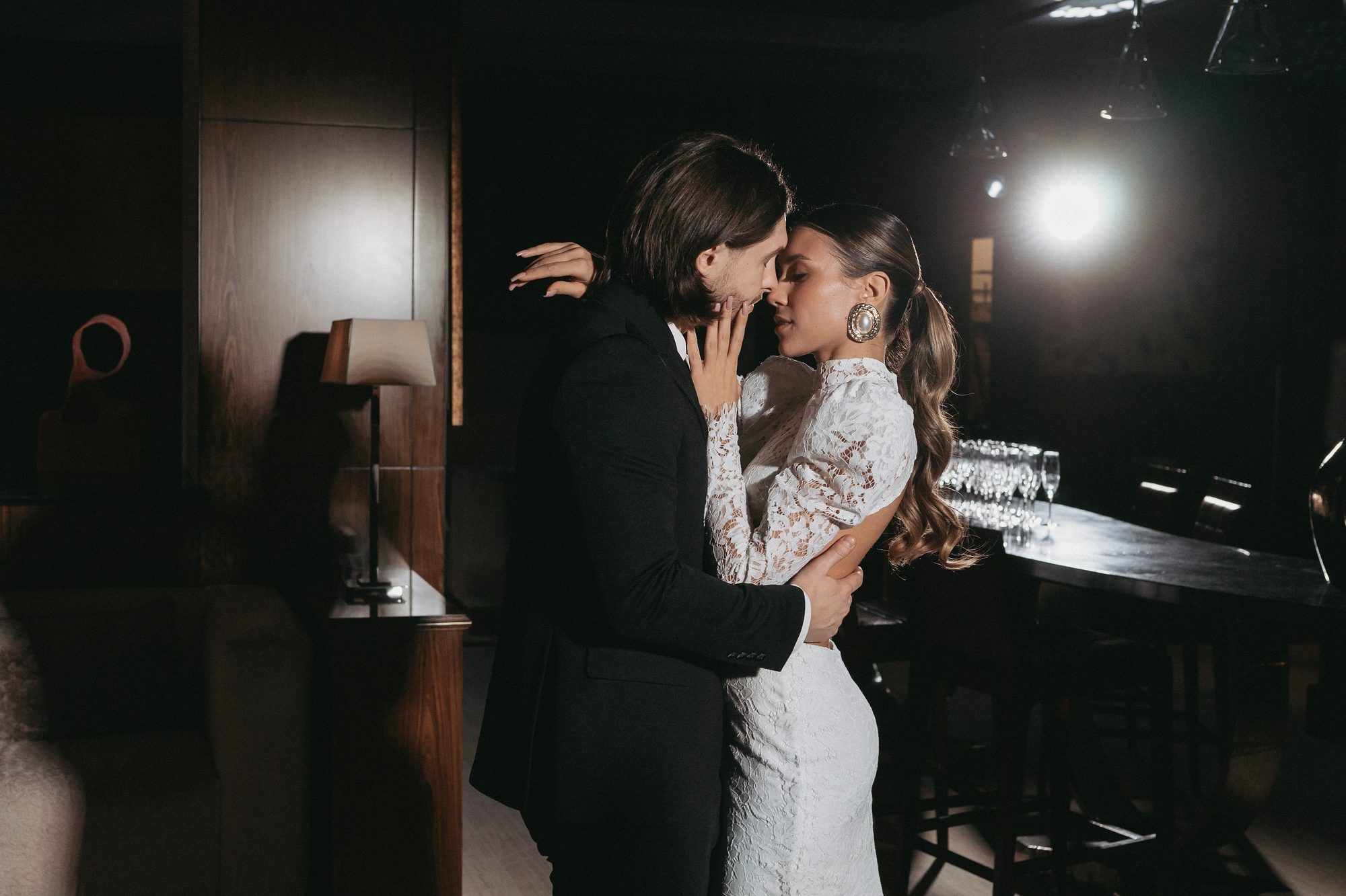 Свадебная фотосъемка в отеле Continental. Сергей Гладков свадебный фотограф в Москве