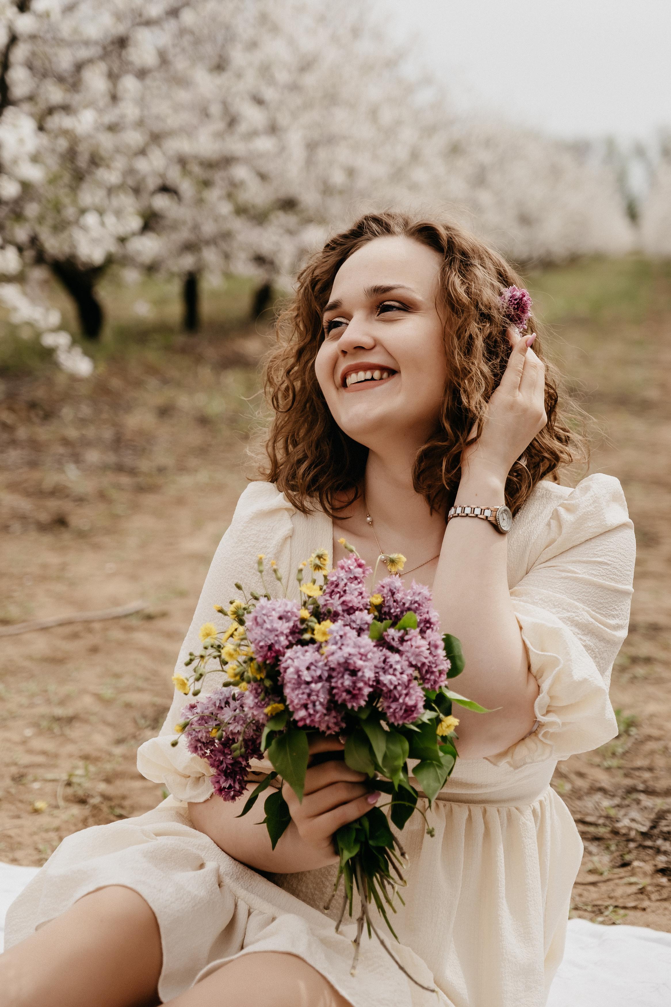 Фотосессия в цветущих садах Волгоград. Свадебный и семейный фотограф в Волгограде Кристина Иванова