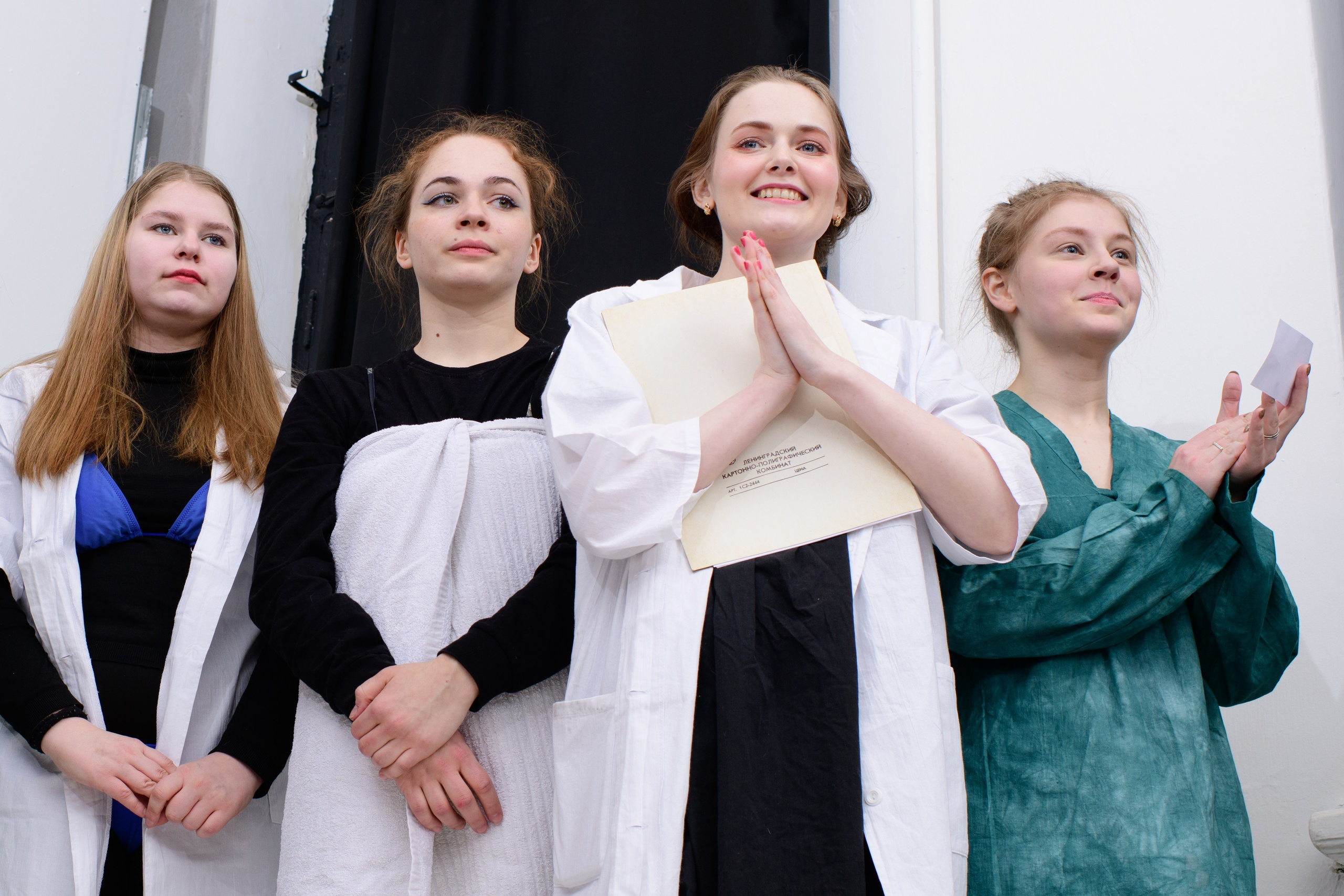 Фотосъемка выступления молодежного театра «РеСпект». Организация и проведение фотосъемок в Санкт-Петербурге. Фотограф Смирягин Илья