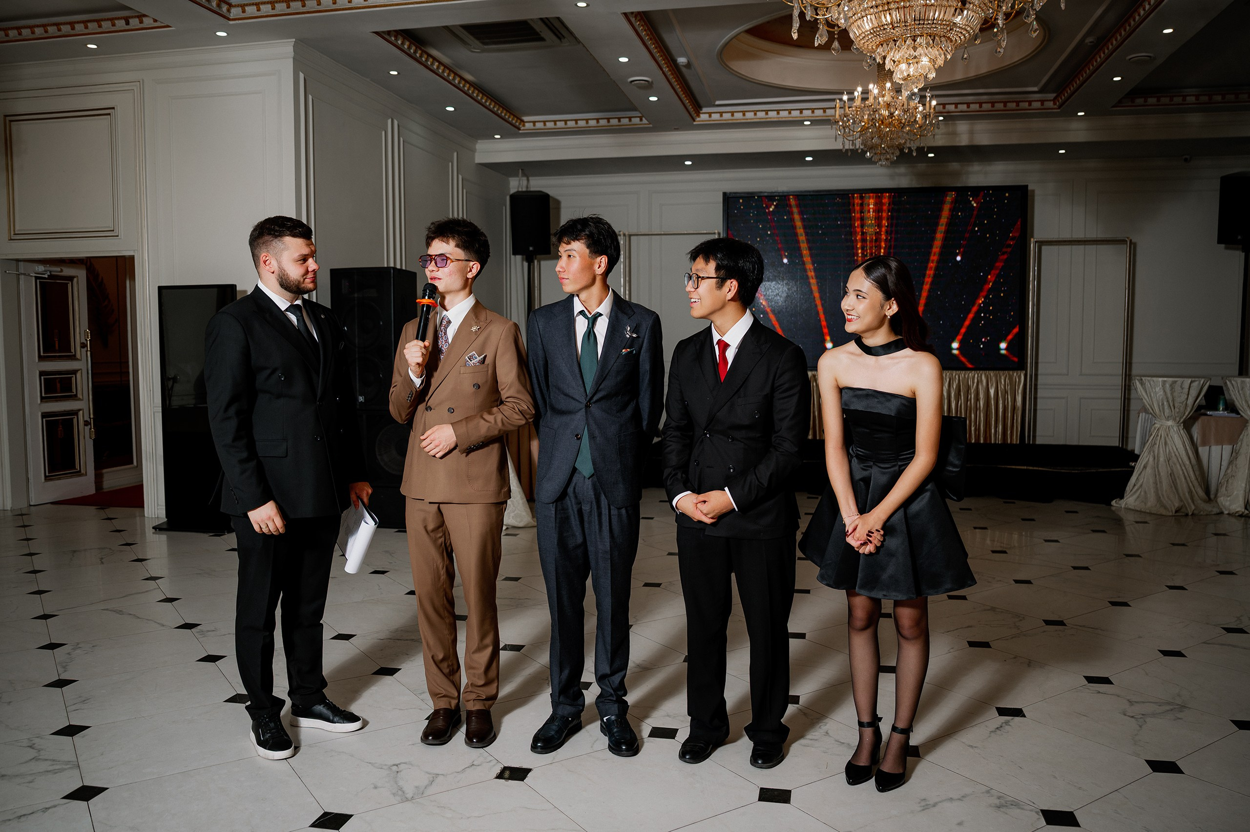 Выпускной — 11А, 2025. Фотограф в Алматы — Алексей Коньков | Репортаж, свадьбы, портреты