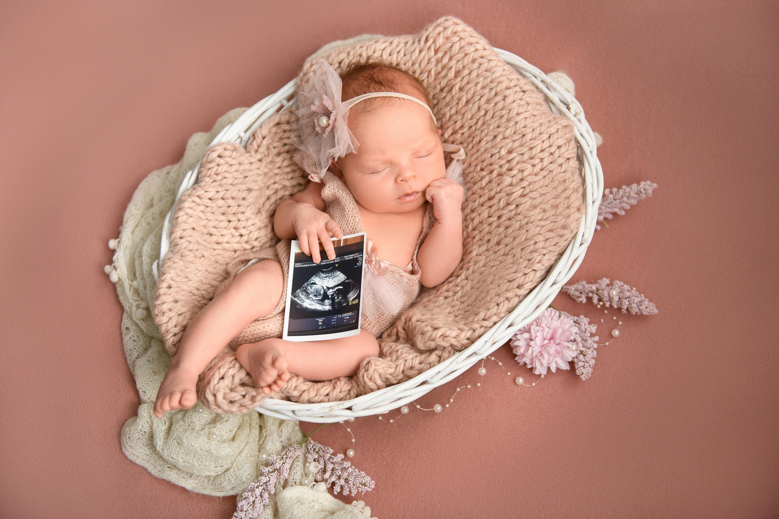 Newborn (Новорожденные дети). Анна Полякова