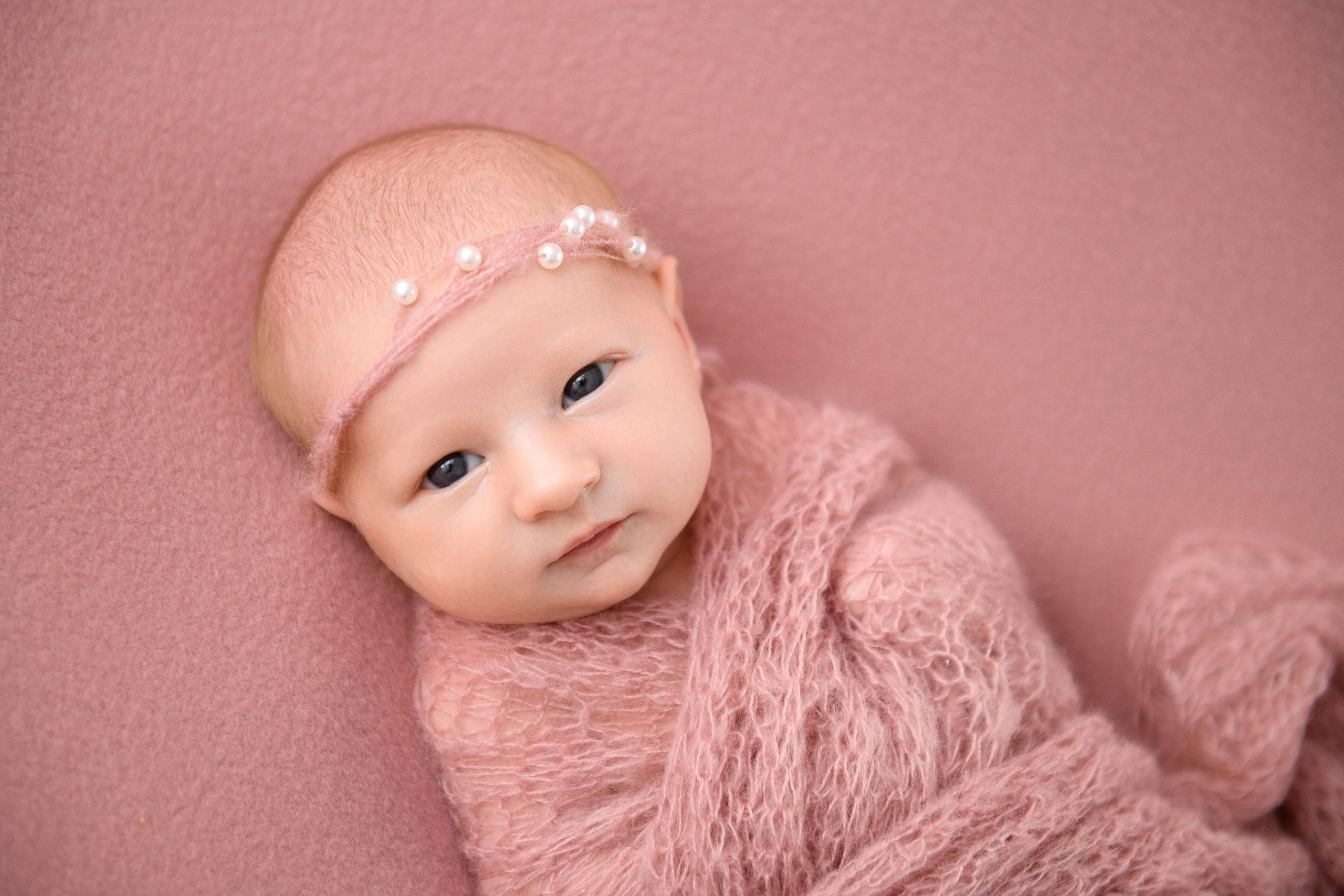 Newborn (Новорожденные дети). Анна Полякова