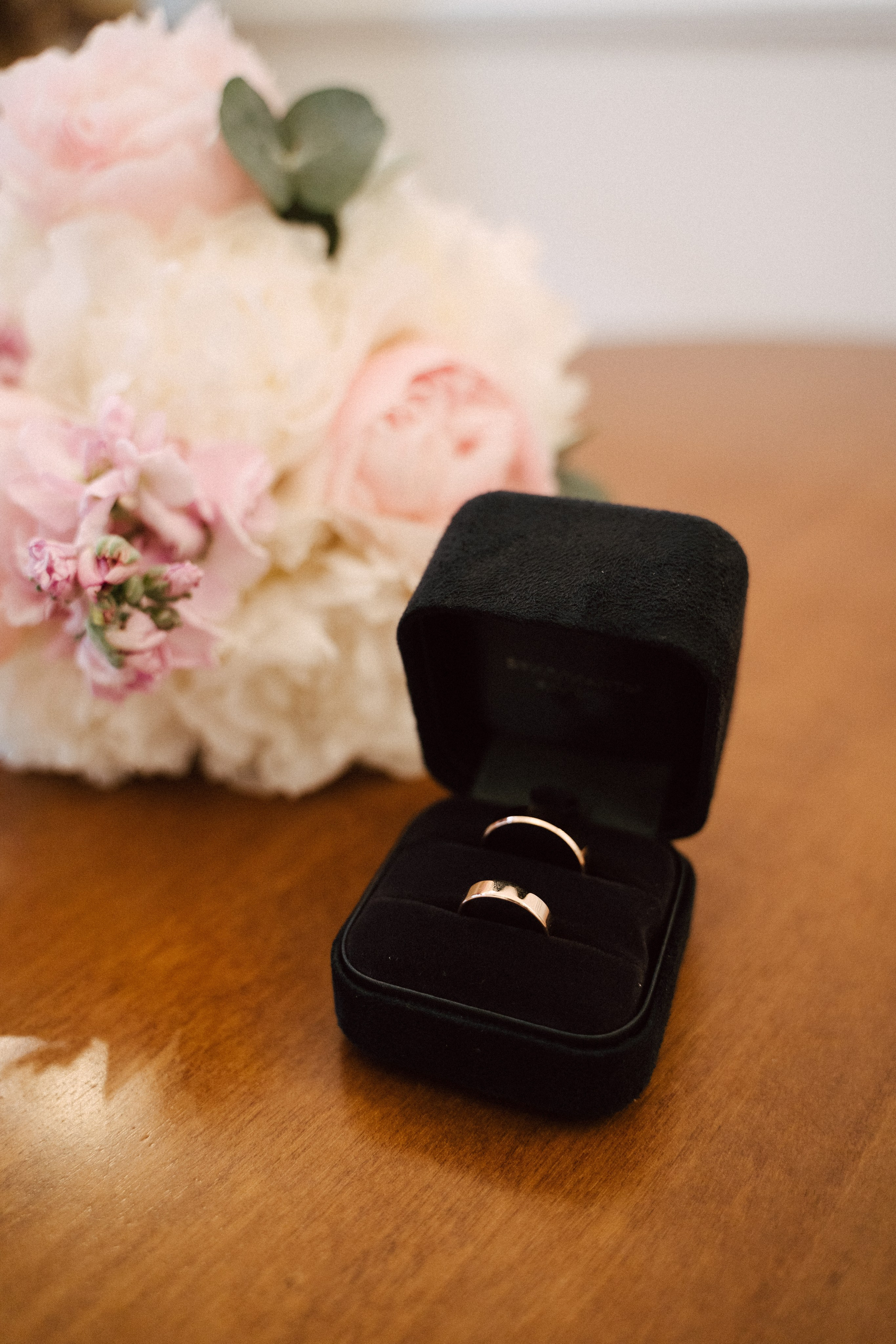 Свадебная фотосъемка в Пскове. Свадебный и семейный фотограф в Пскове и Острове Света Суворова