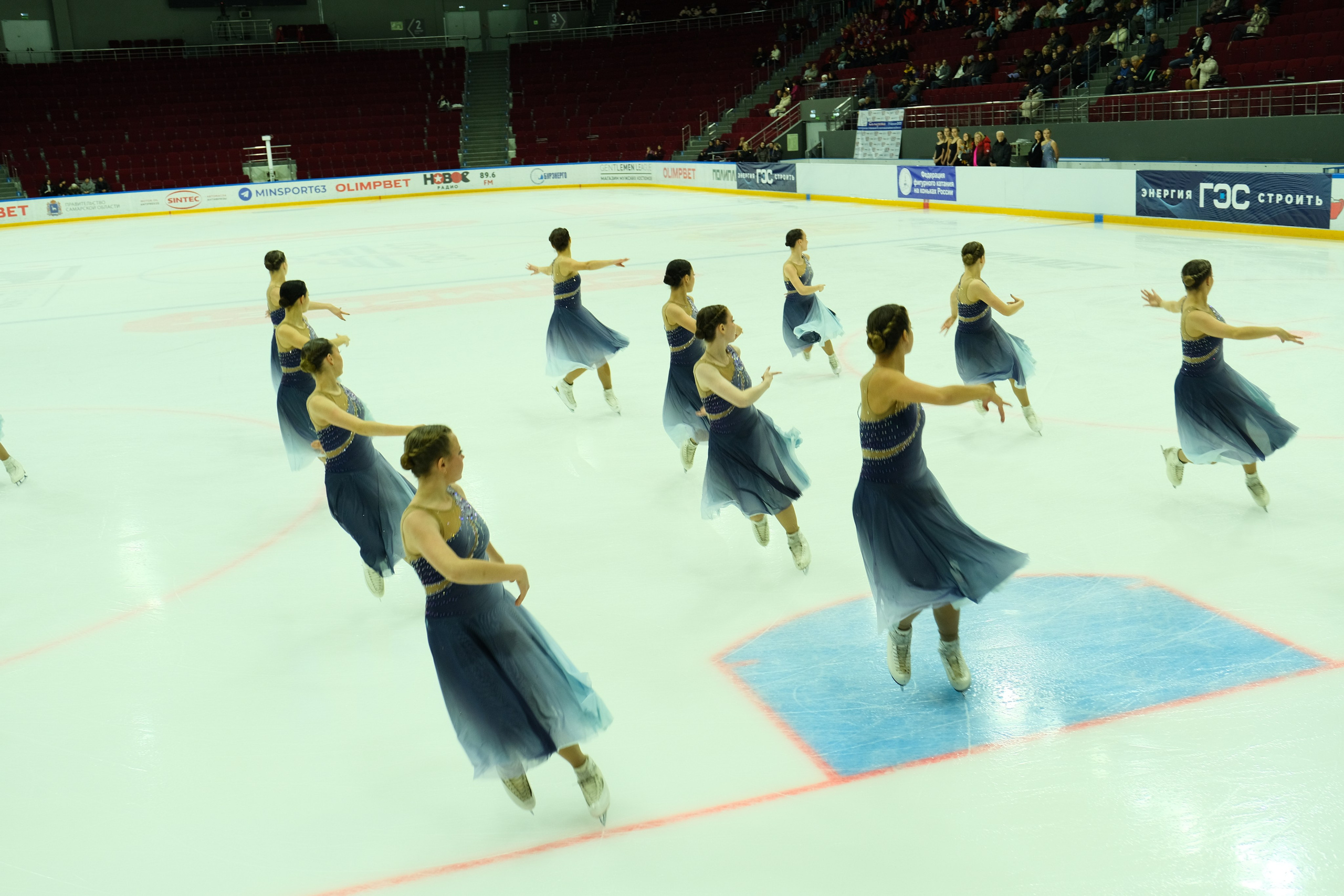 «Самарочка» этап кубка России по синхронному фигурному катанию. Александр Носов. Портретный и репортажный фотограф в Самаре