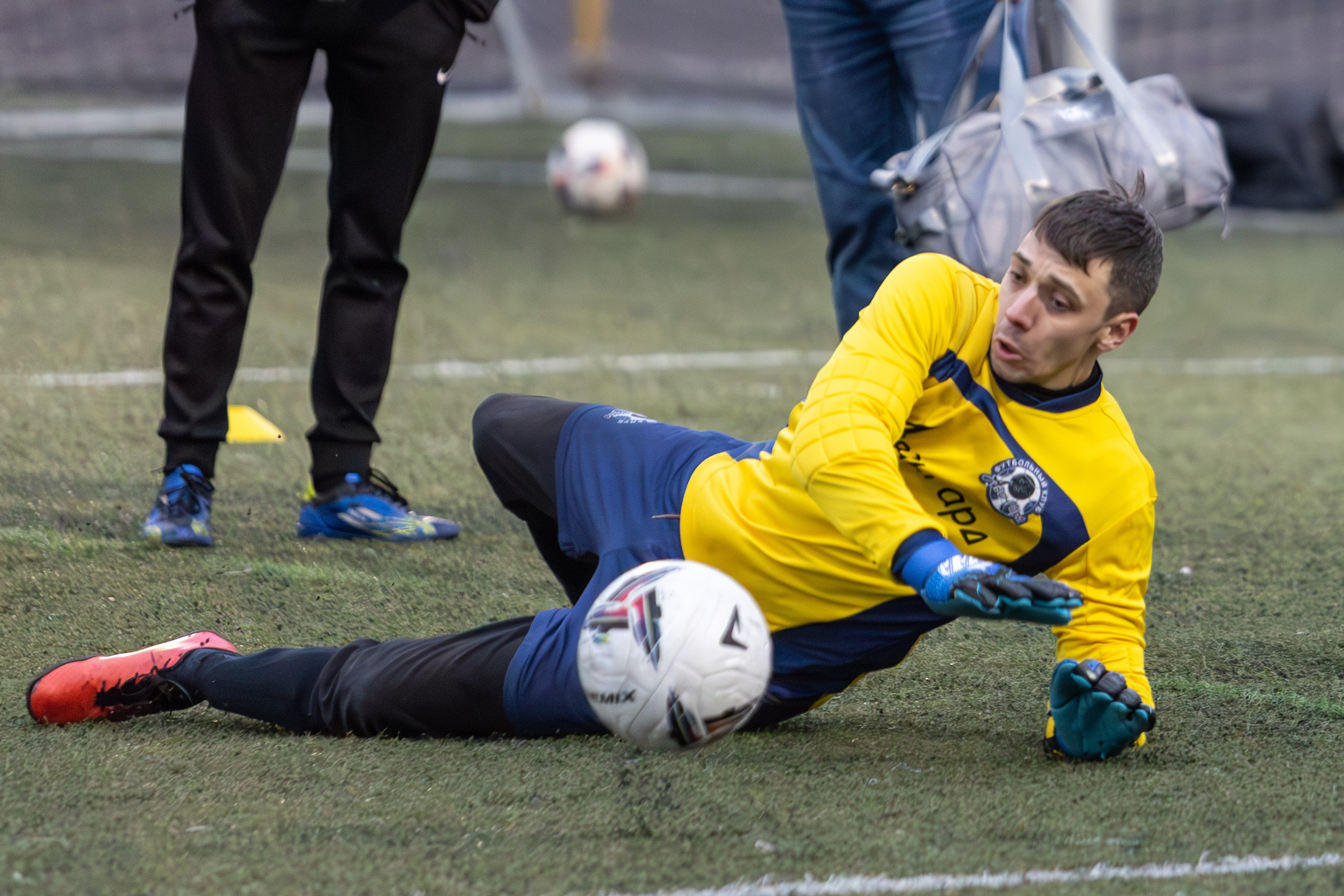 Ночная Футбольная Лига. ПЗСП — S22. 23.04.2026. Репортажный и спортивный фотограф в г. Пермь Зильберг Павел