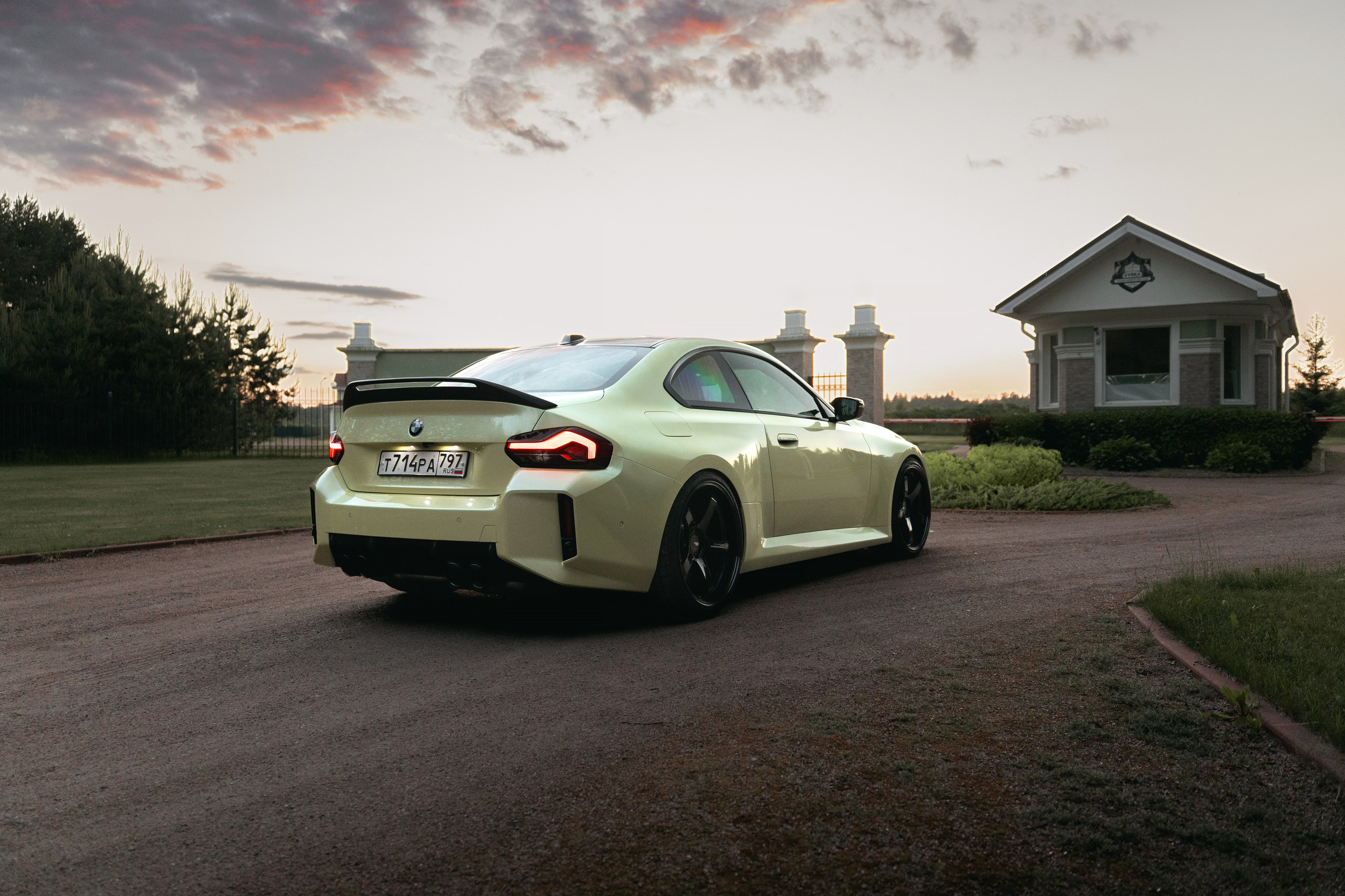Фотографии BMW M2 G87