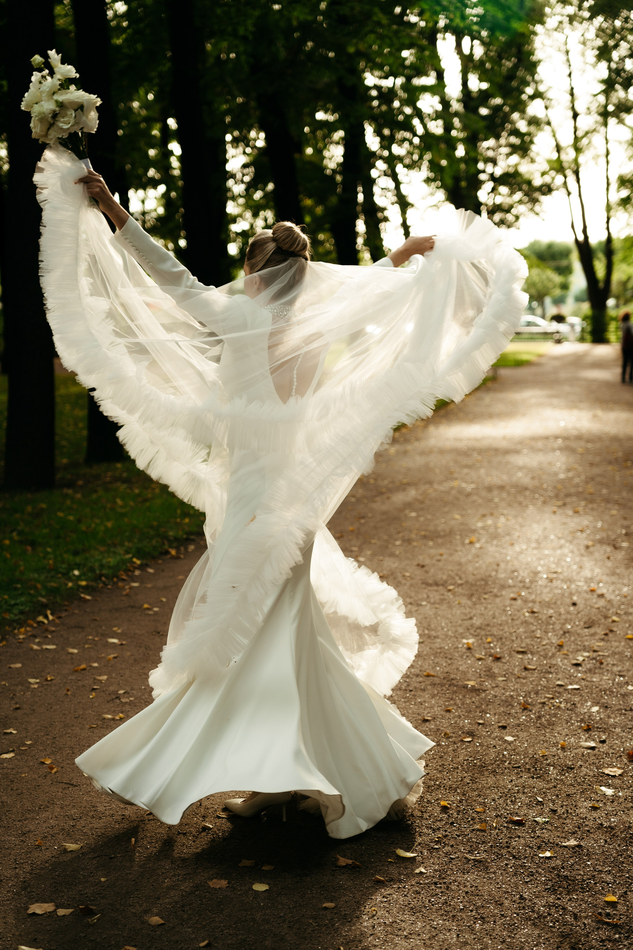 Однажды в летнем саду. Свадебный фотограф в Петербурге Таша Вайб