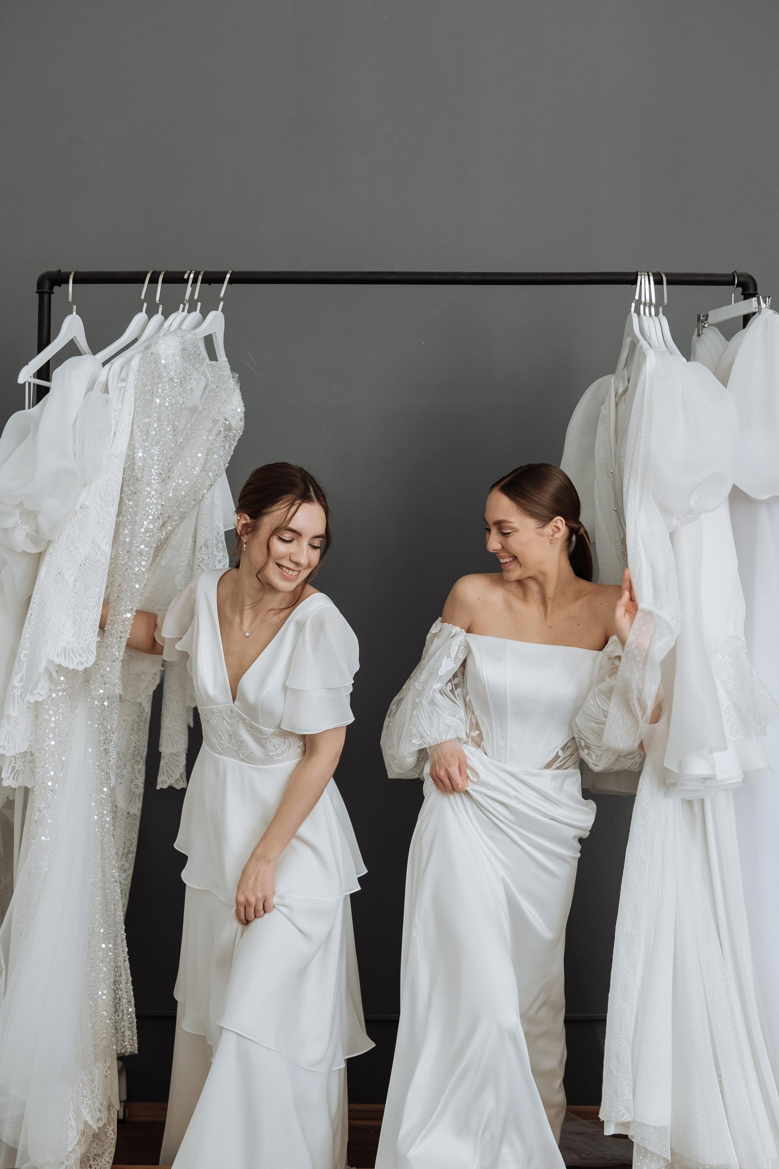Wedding dresses. Photographer Cologne Bonn Europe Anna Ketova